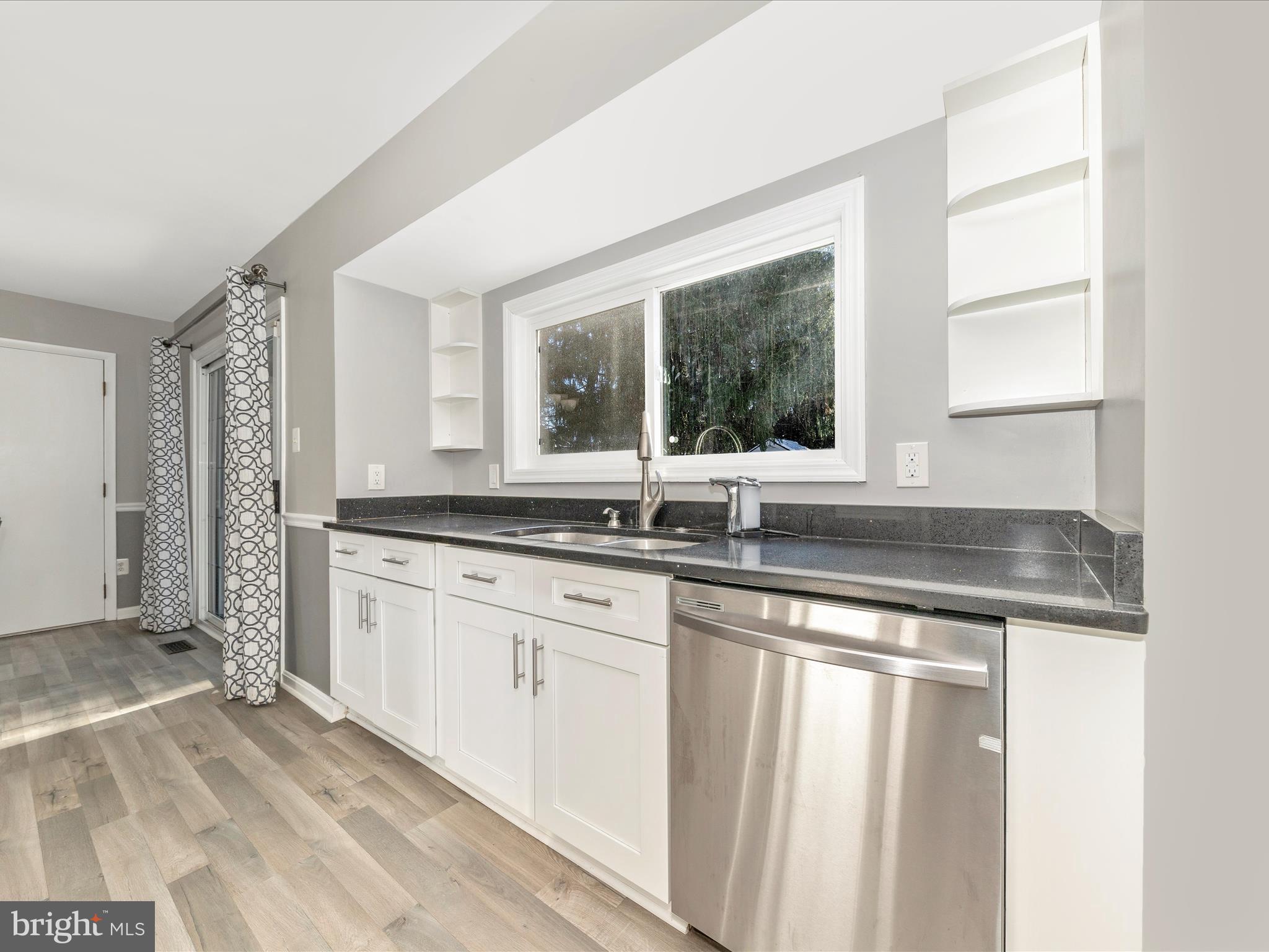 HUNTERS WOODS - Residential