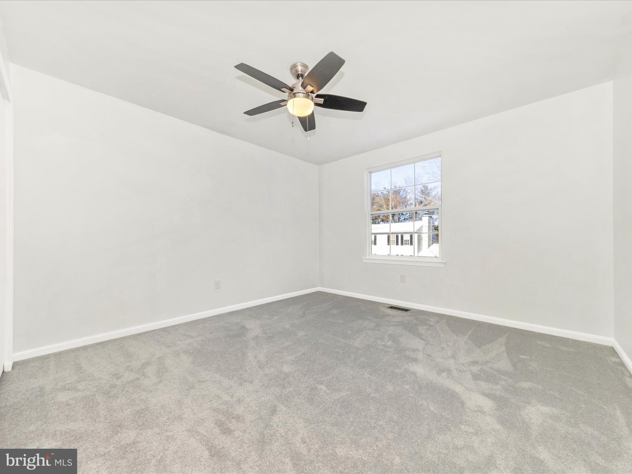 HUNTERS WOODS - Residential