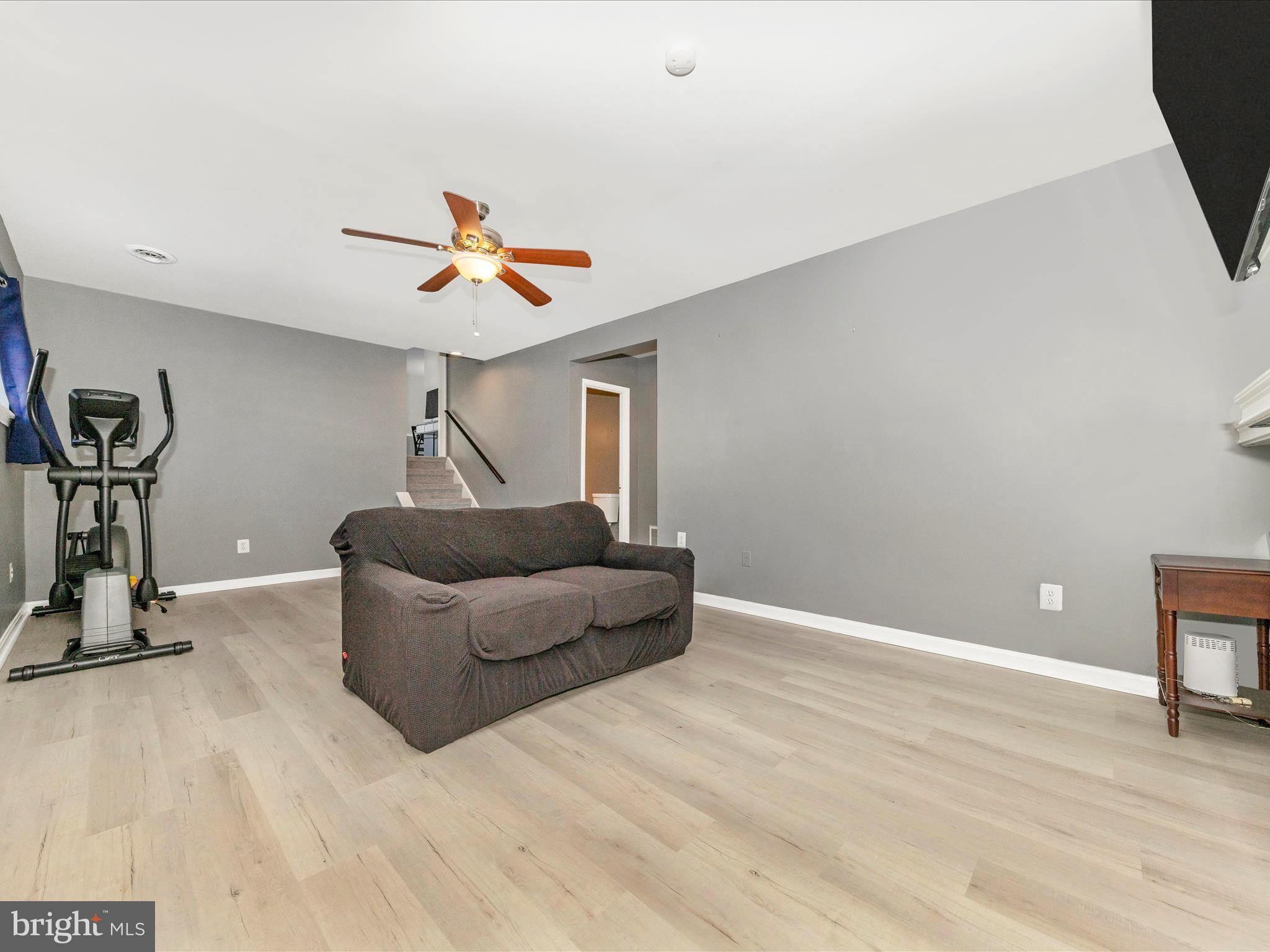 HUNTERS WOODS - Residential