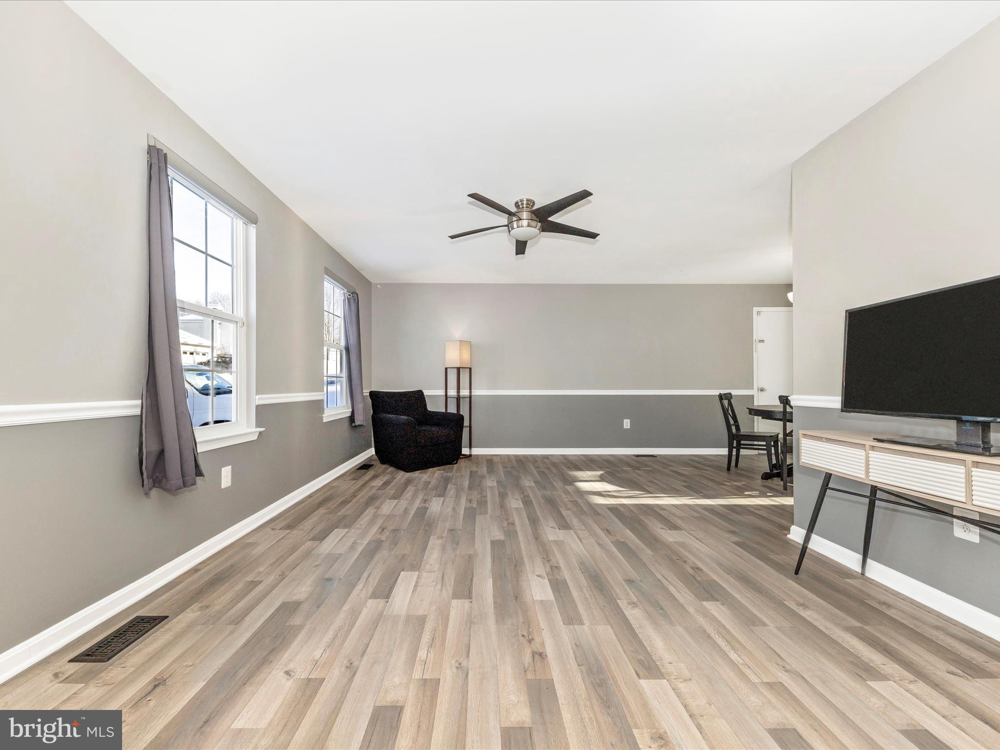 HUNTERS WOODS - Residential