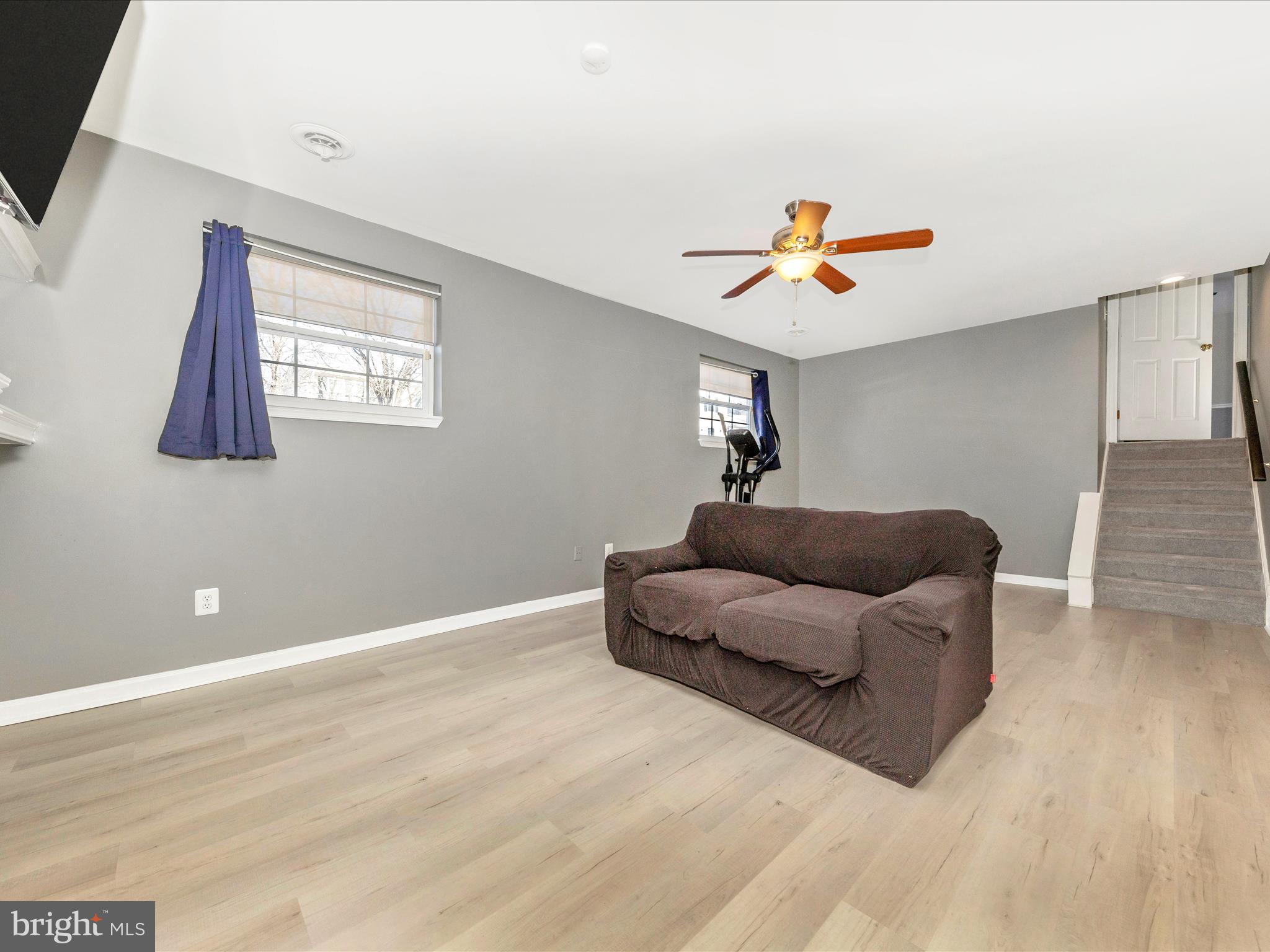 HUNTERS WOODS - Residential