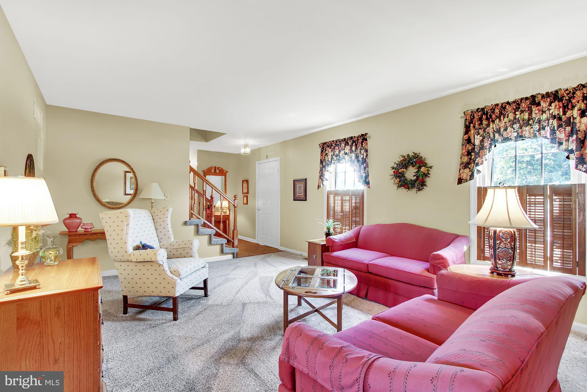 QUAIL HEIGHTS - Residential