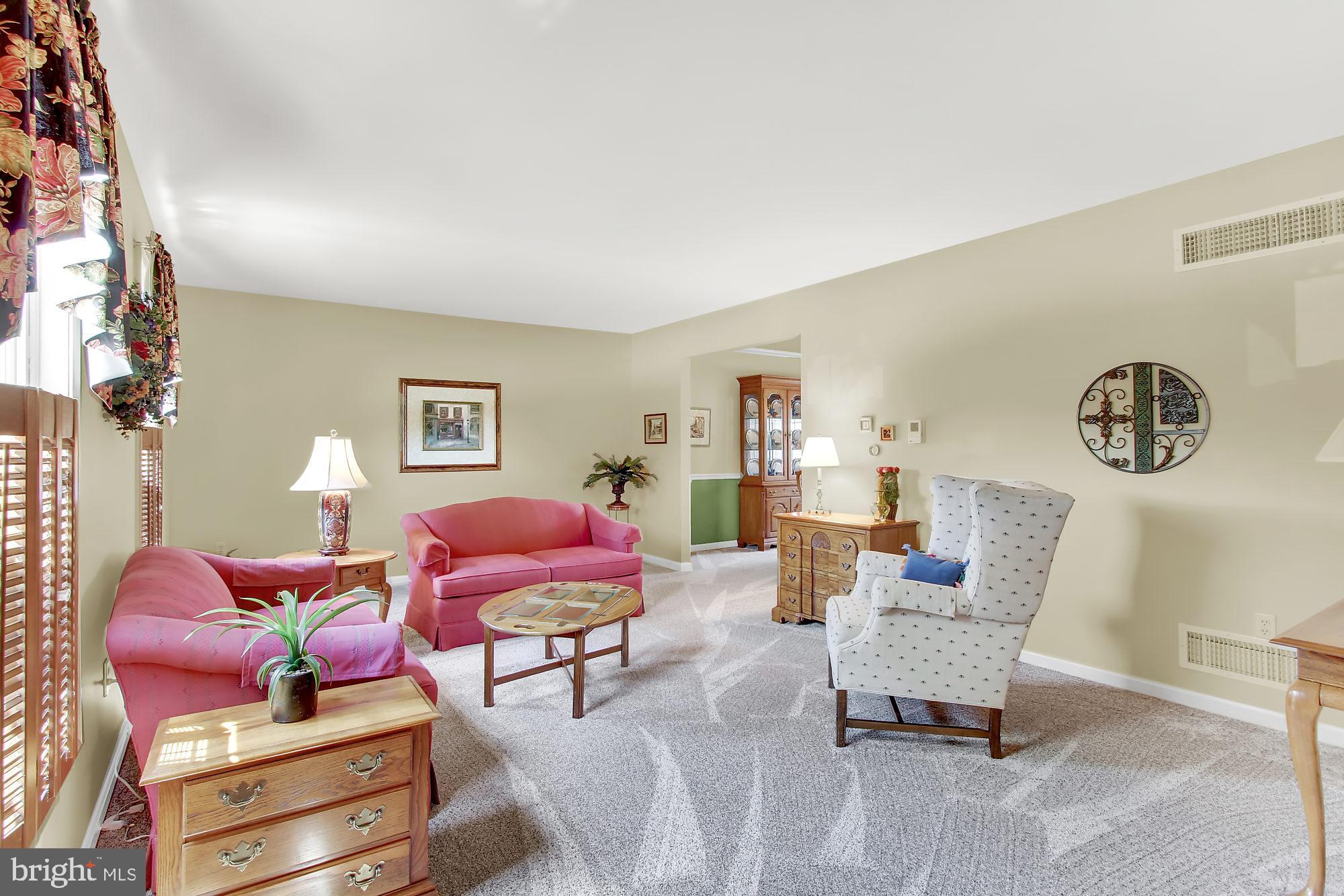 QUAIL HEIGHTS - Residential