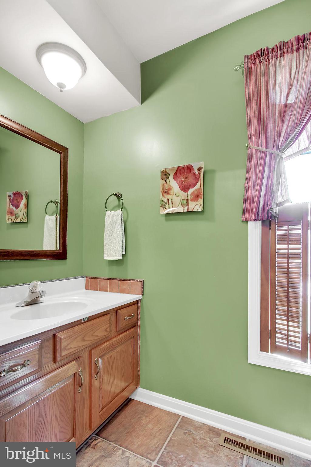 QUAIL HEIGHTS - Residential