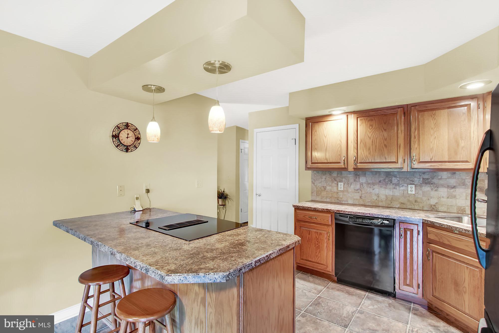 QUAIL HEIGHTS - Residential