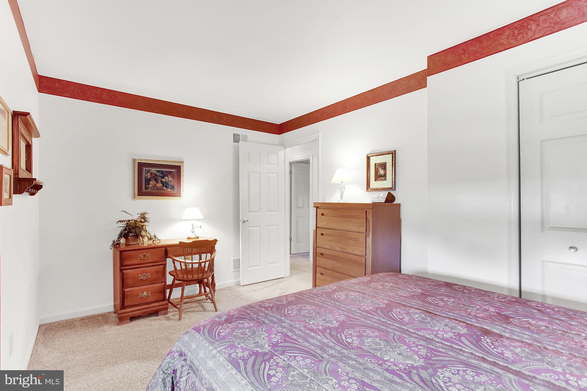 QUAIL HEIGHTS - Residential