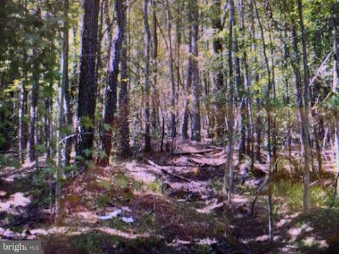 LOT 6  BLOCK J CHANNEL DRIVE MECHANICSVILLE MD 20659