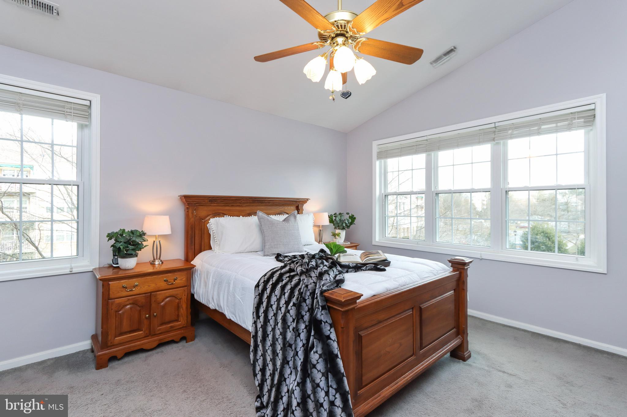 BURNCOURT - Residential