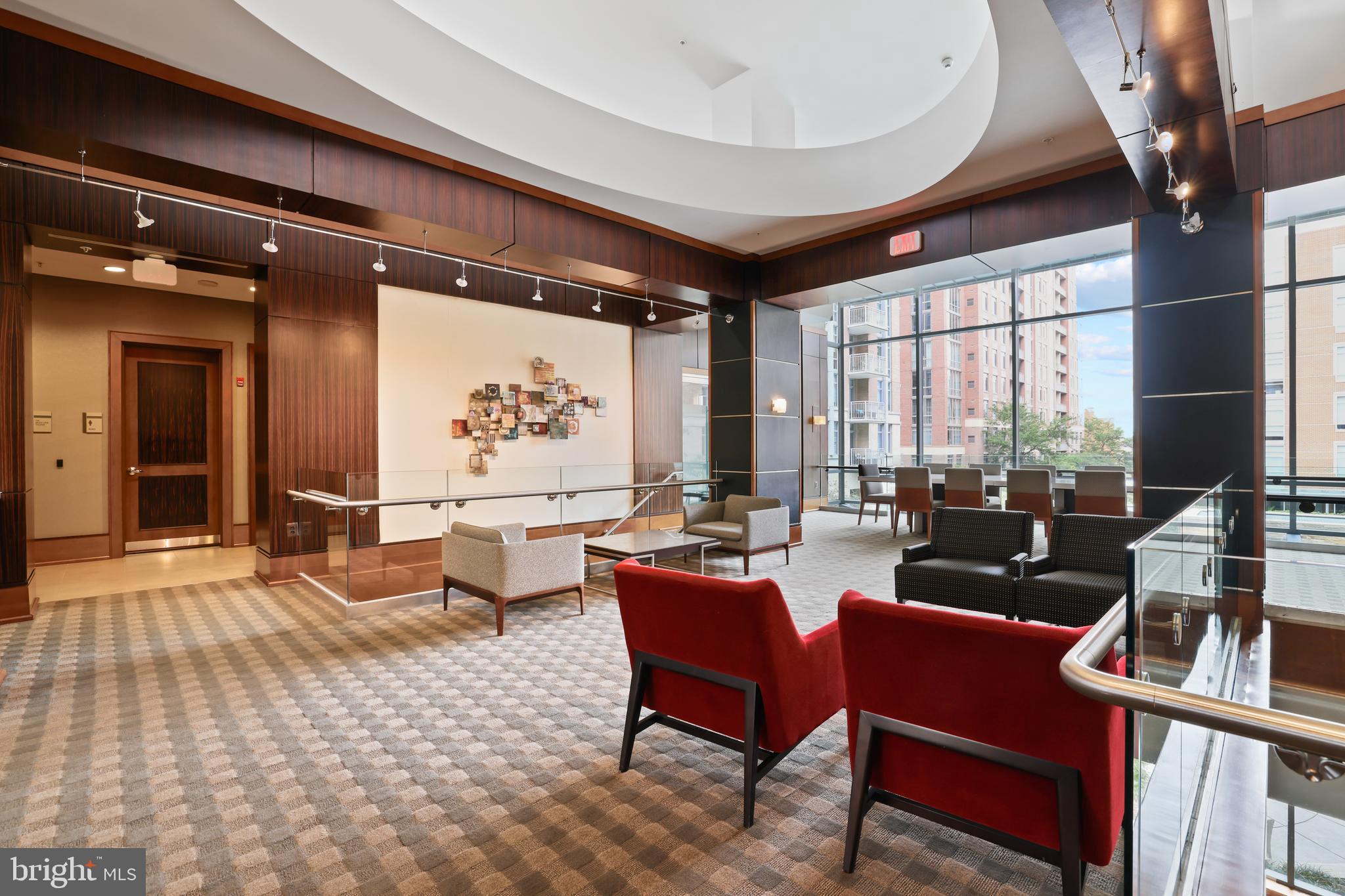 MIDTOWN AT RESTON TOWN CENTER - Residential