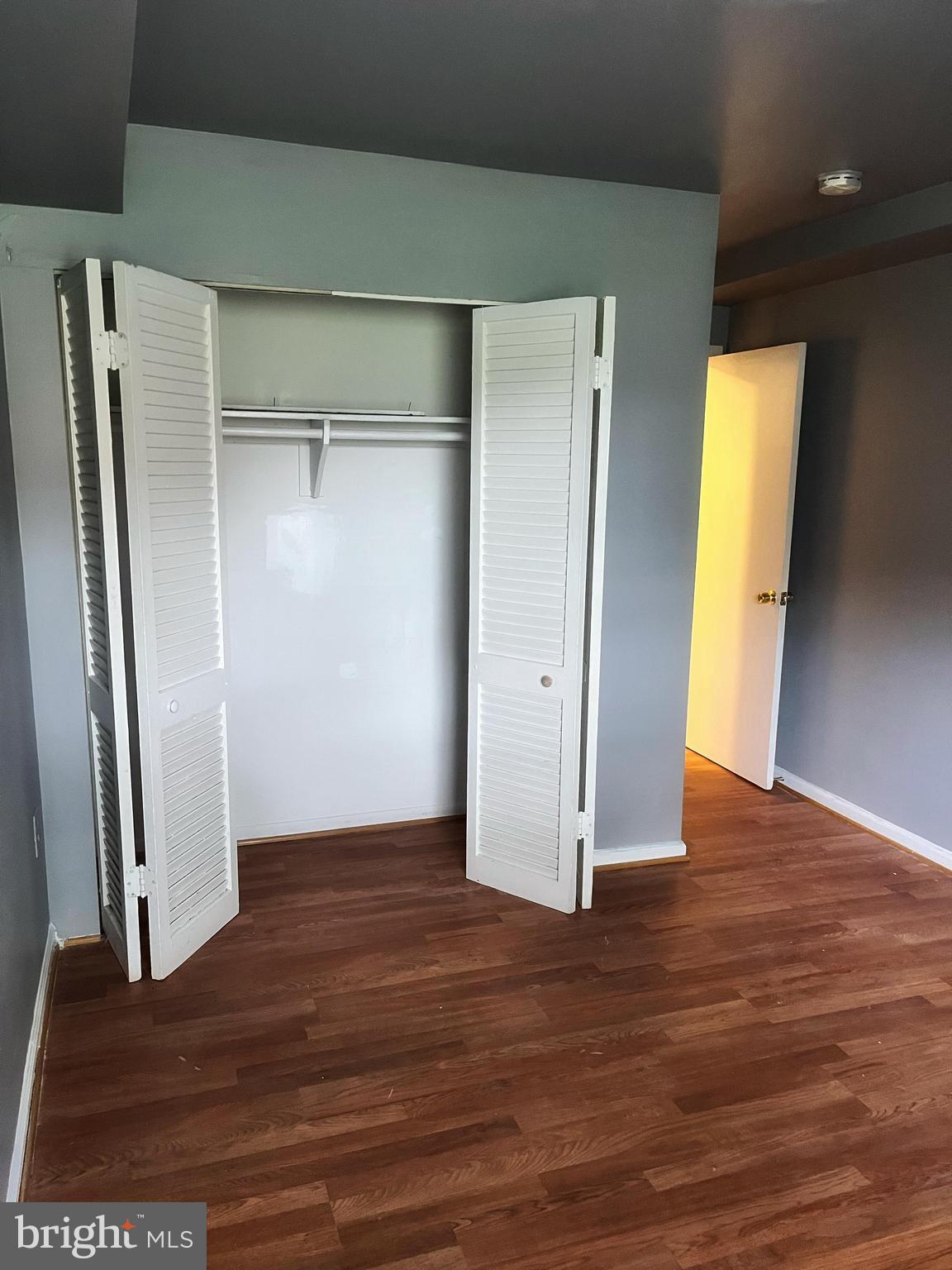 MARLOW TOWERS CONDOMINIUMS - Residential