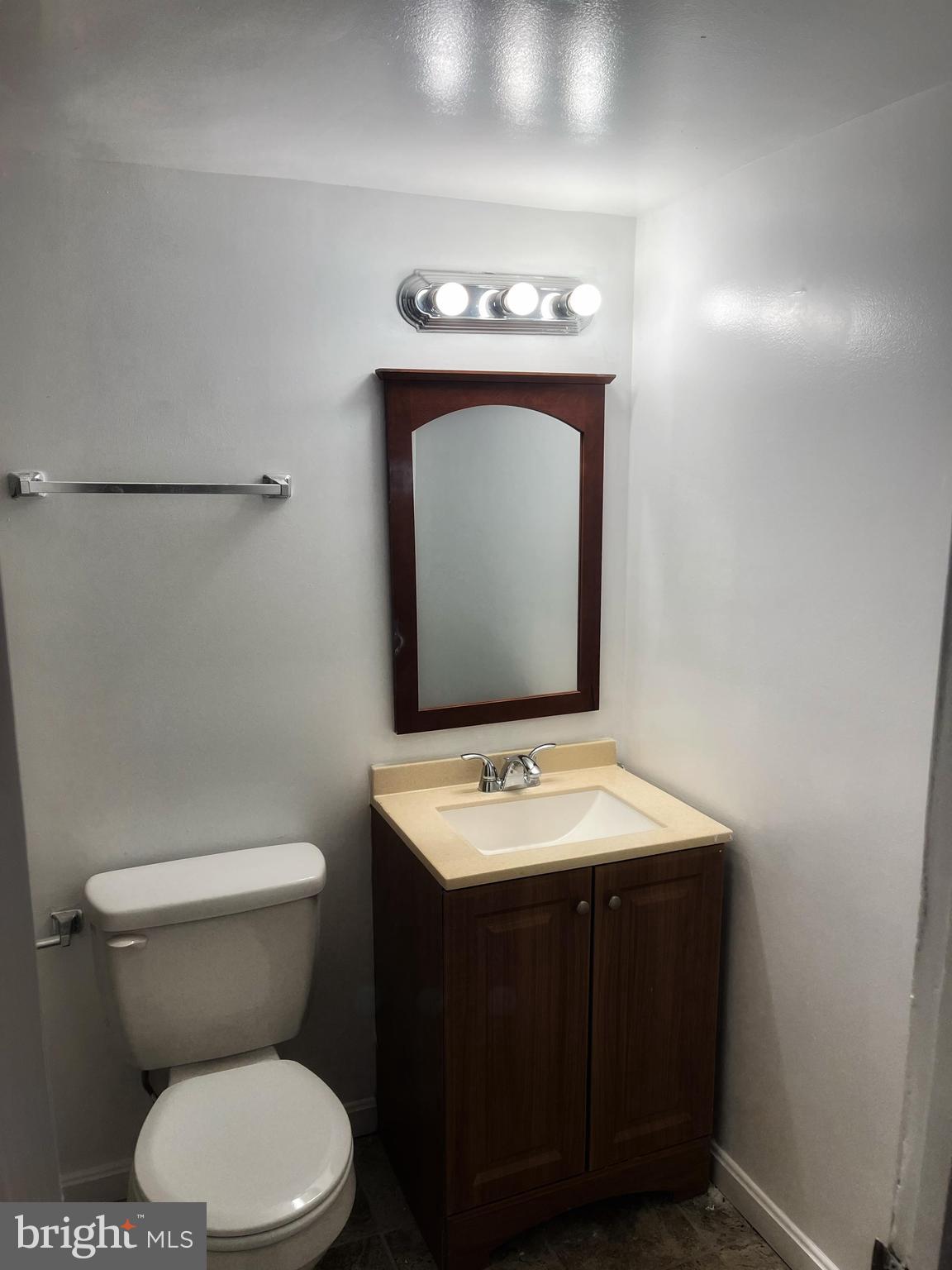 MARLOW TOWERS CONDOMINIUMS - Residential