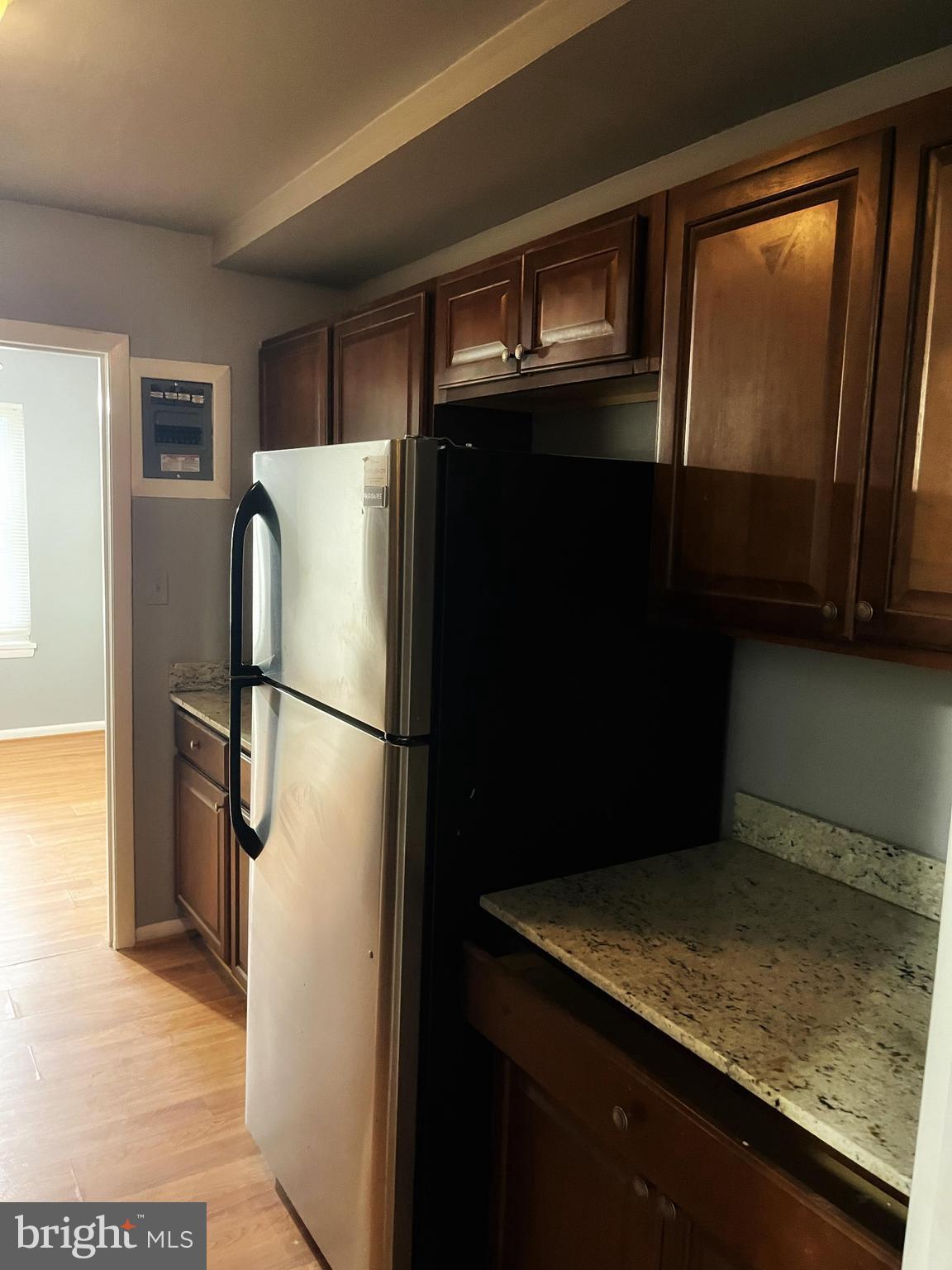 MARLOW TOWERS CONDOMINIUMS - Residential