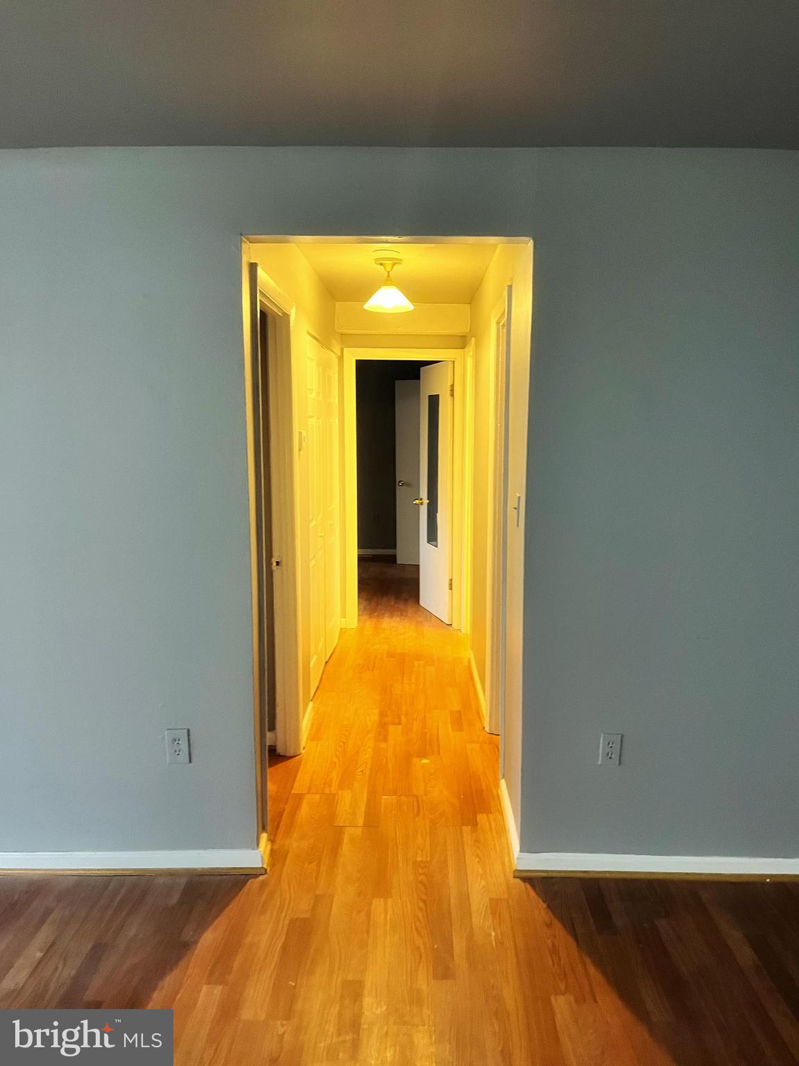 MARLOW TOWERS CONDOMINIUMS - Residential