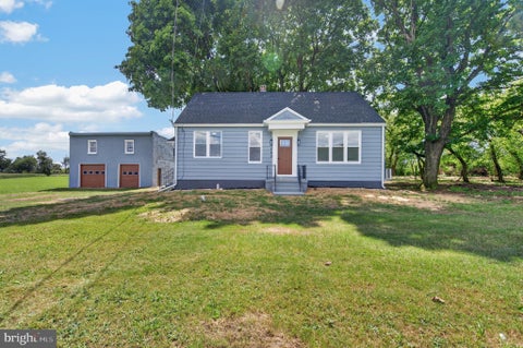 Photo of 280 Fairview Street, TAMAQUA, PA 18252 (MLS # PASK2029104)