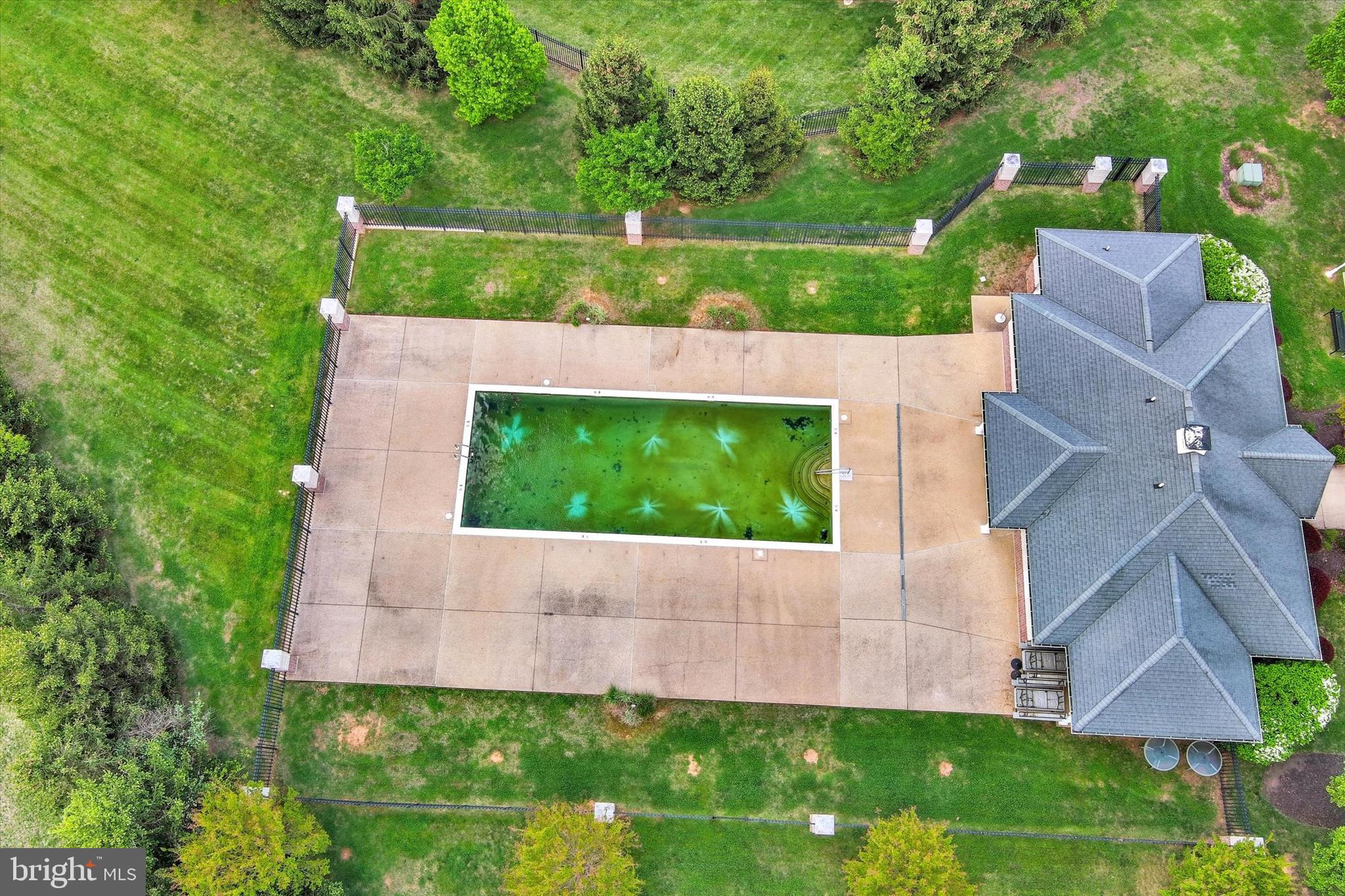 MOORES MEADOWS - Residential