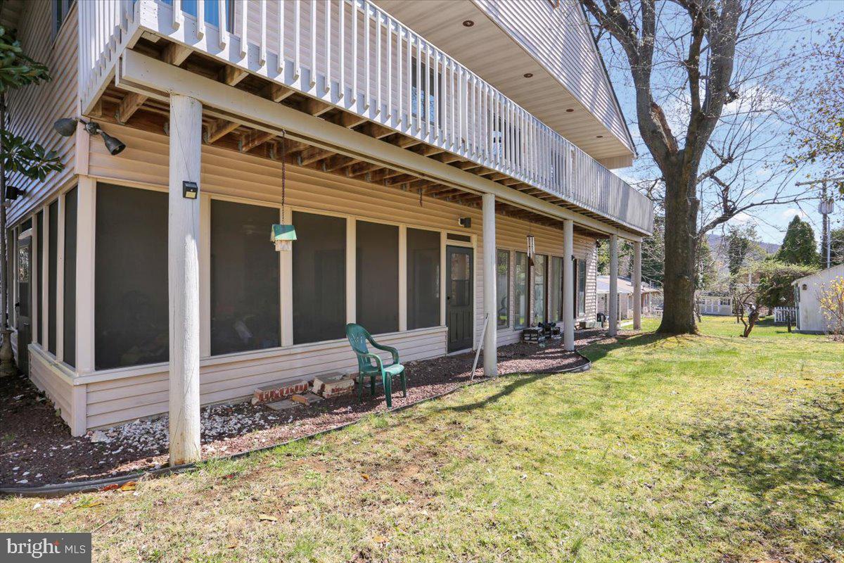 COLLEGE HILL - Residential