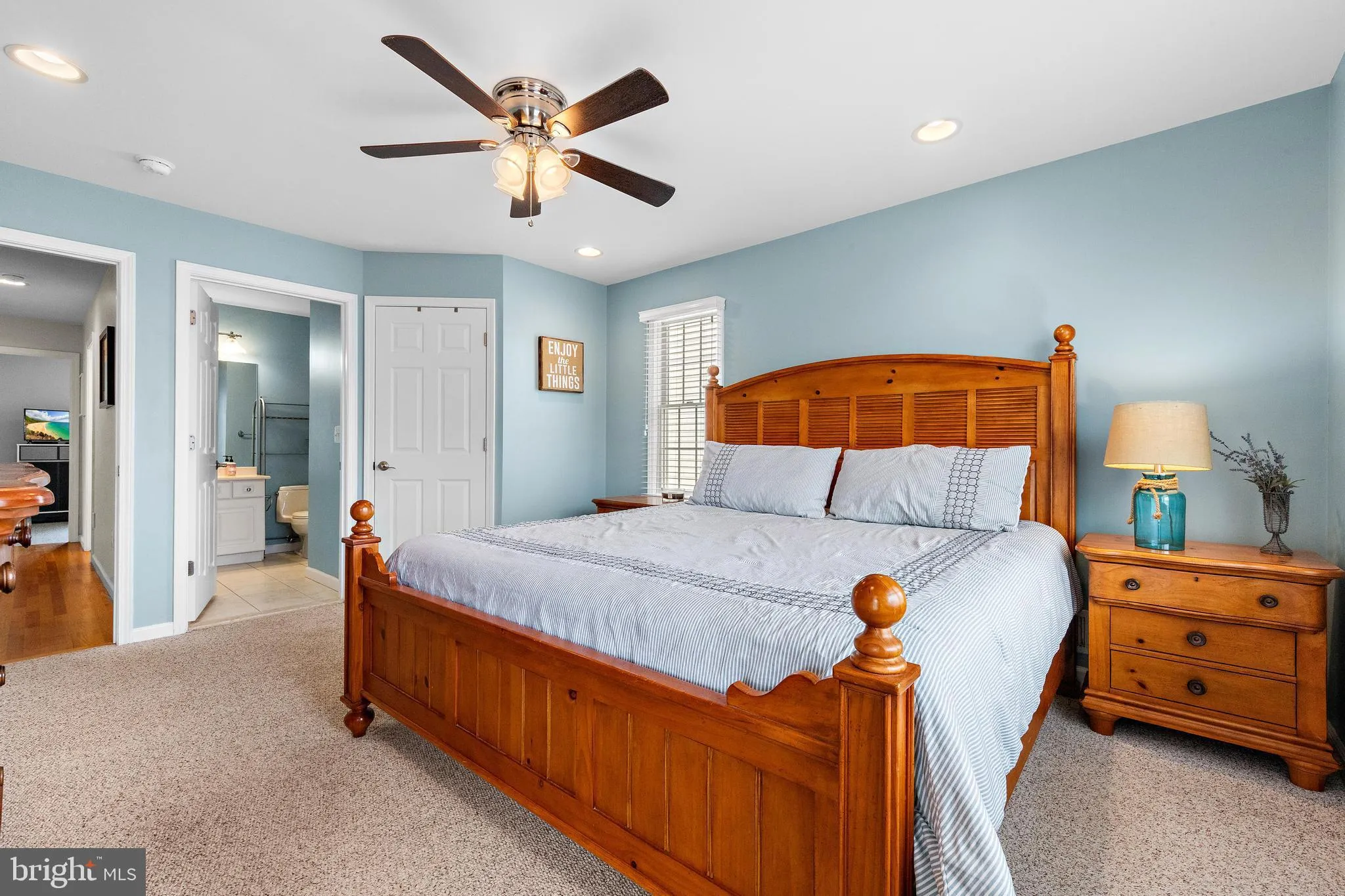 Long Beach Township, New Jersey 08008, United States, 4 Bedrooms Bedrooms, ,4 BathroomsBathrooms,Residential,Pending,41696