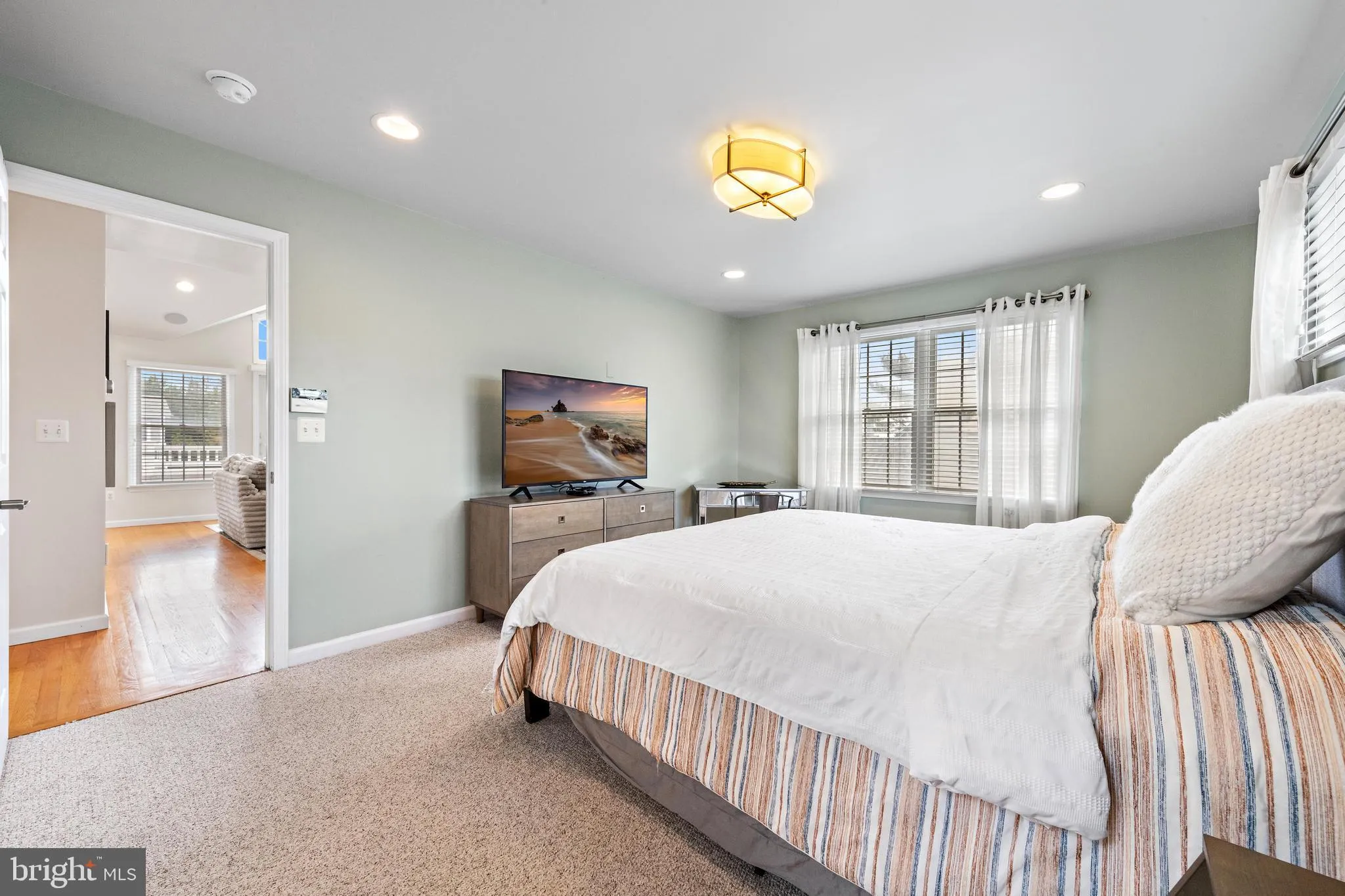 Long Beach Township, New Jersey 08008, United States, 4 Bedrooms Bedrooms, ,4 BathroomsBathrooms,Residential,Pending,41696