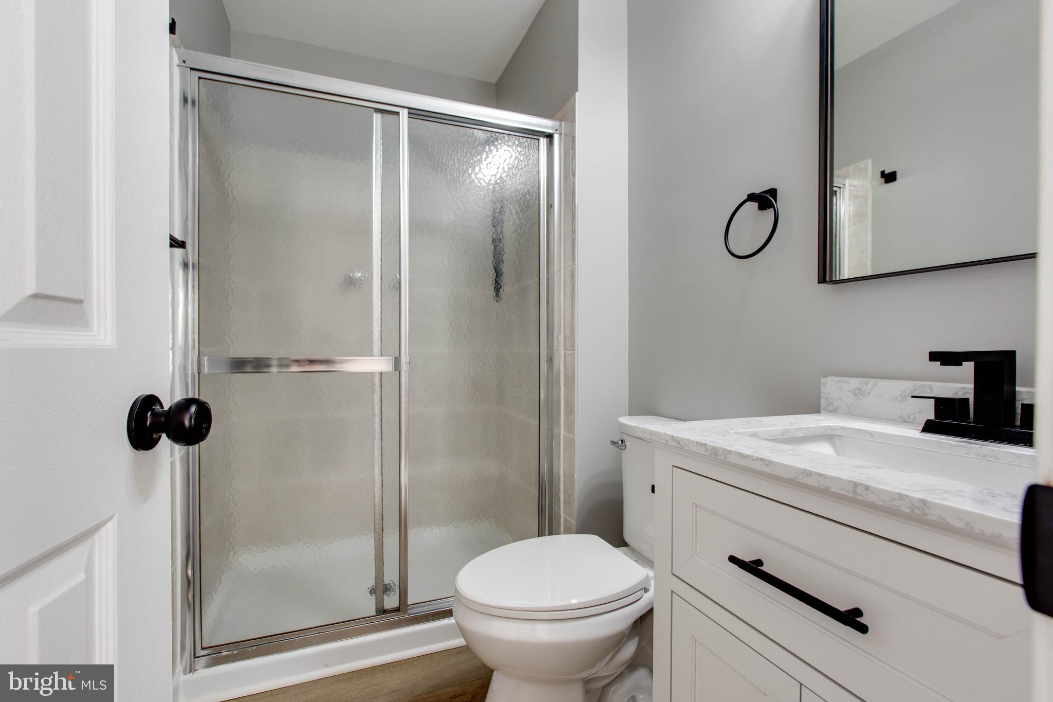 GOVERNORS LANDING - Residential