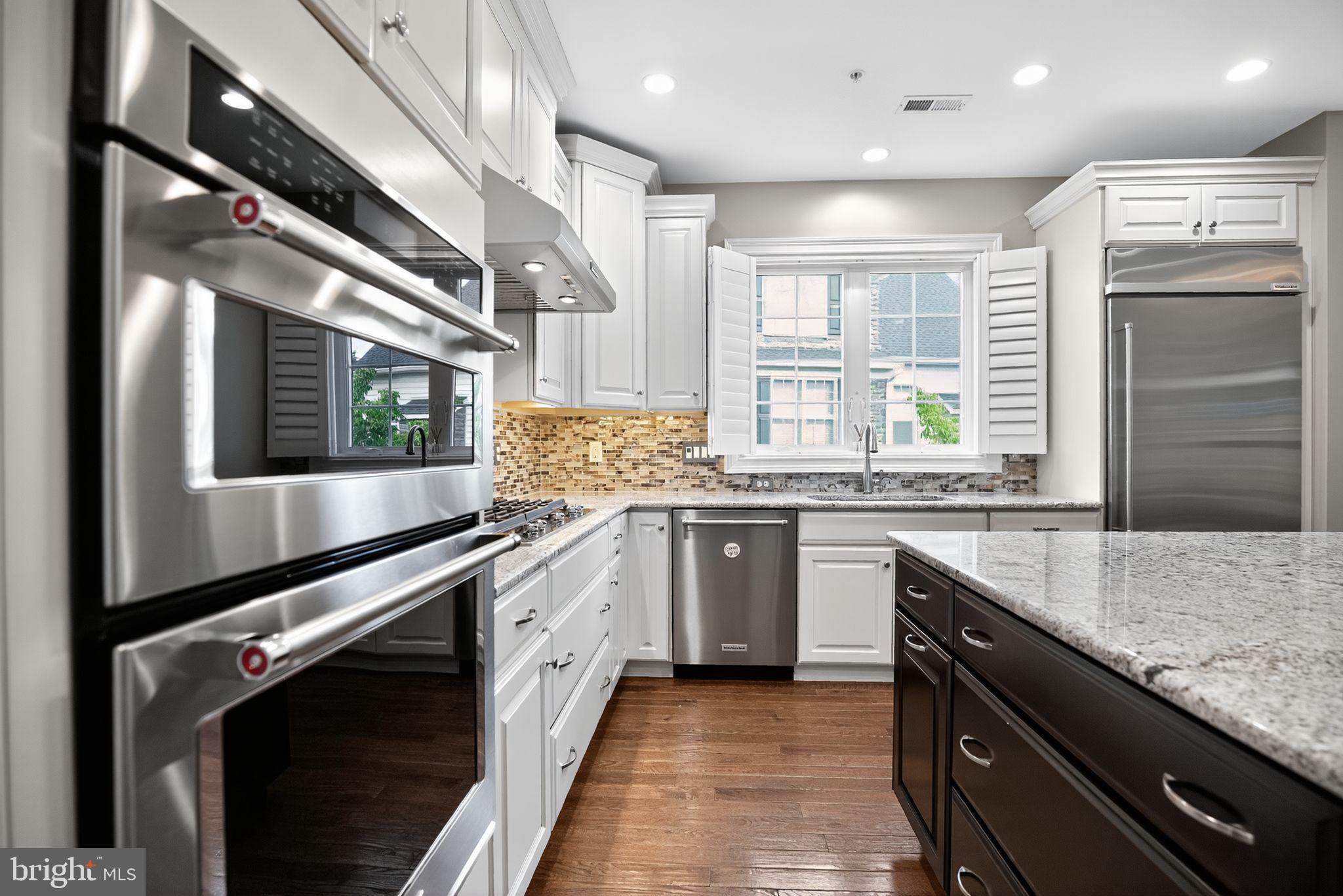 THE ENCLAVE AT UPPER - Residential