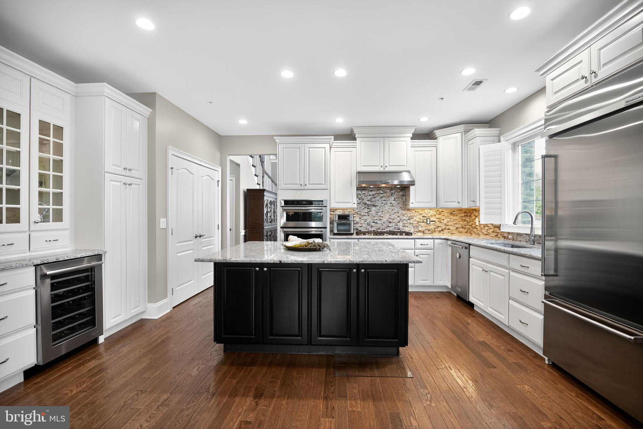 THE ENCLAVE AT UPPER - Residential