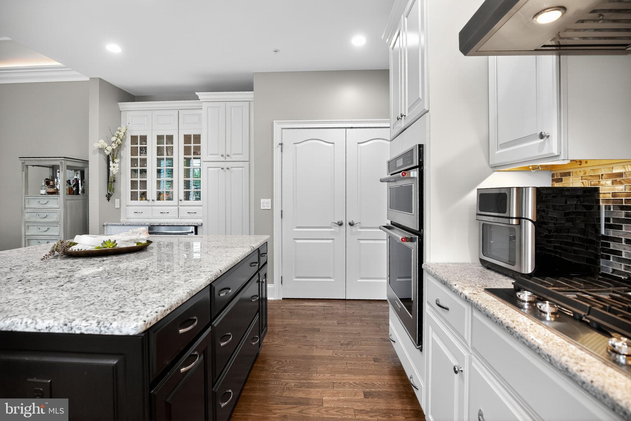 THE ENCLAVE AT UPPER - Residential