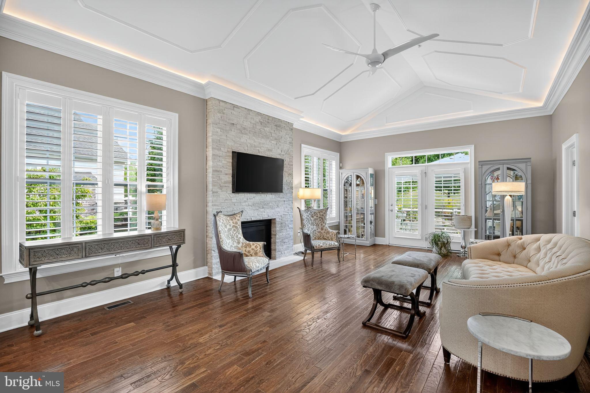 THE ENCLAVE AT UPPER - Residential