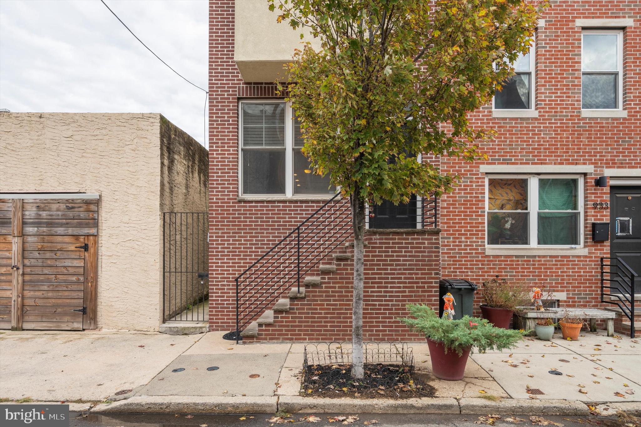 POINT BREEZE - Residential Lease