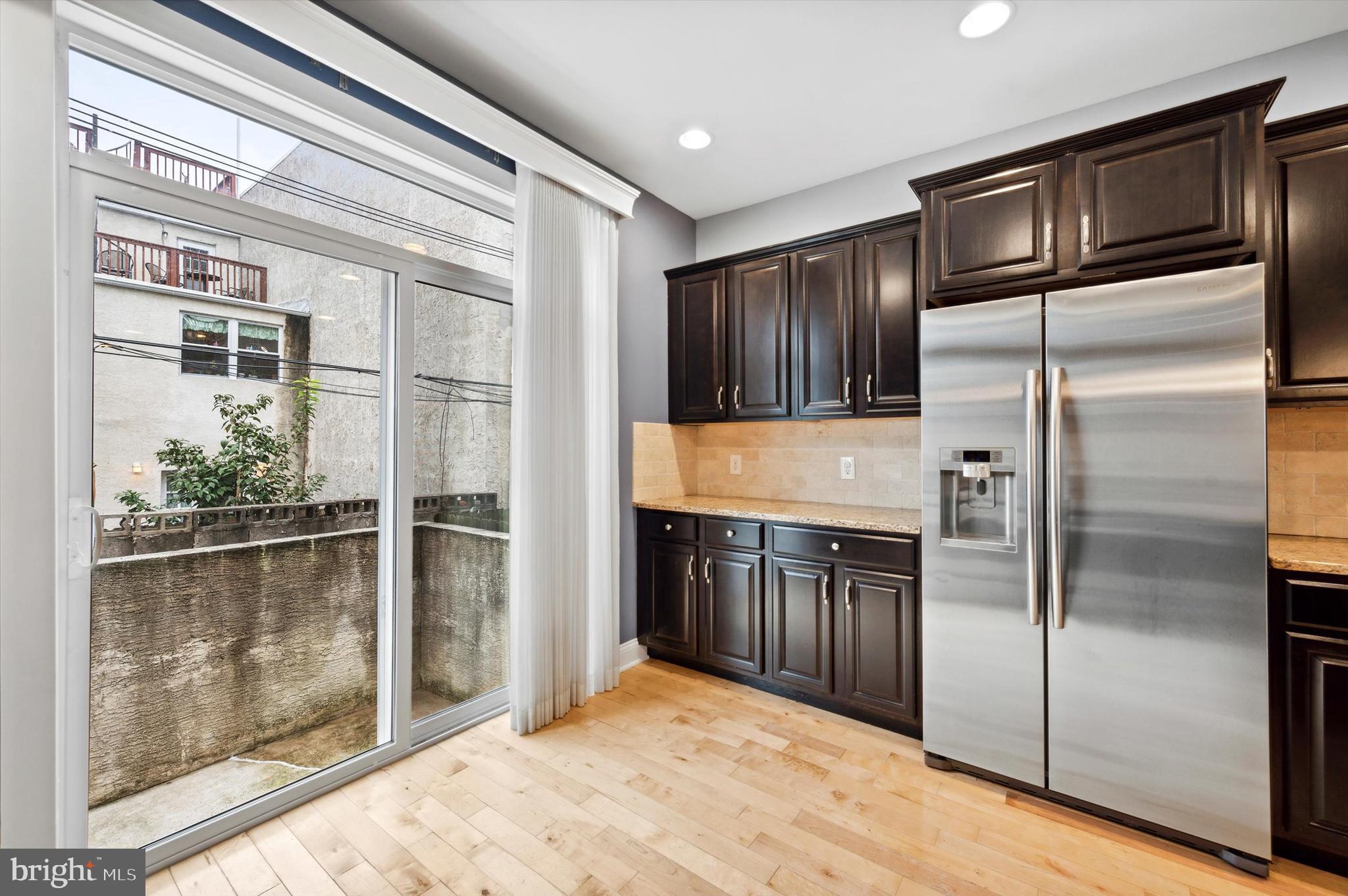 POINT BREEZE - Residential Lease