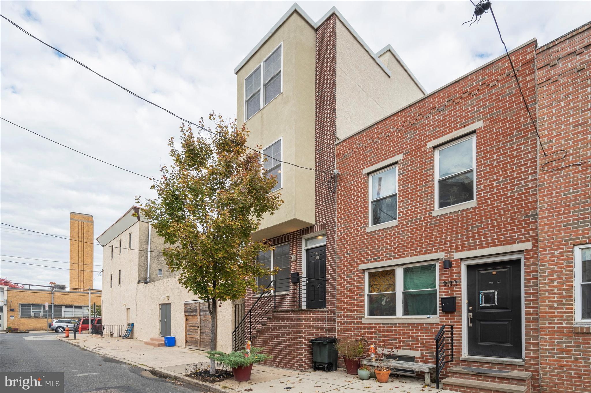 POINT BREEZE - Residential Lease