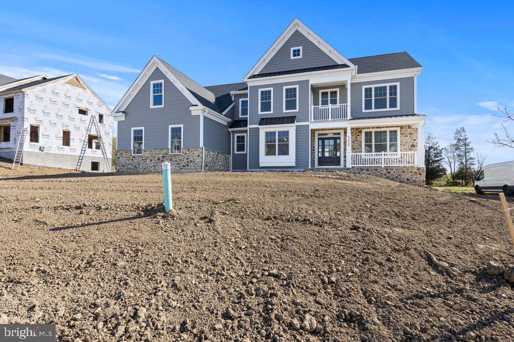 ESTATES AT STONECLIFF - Residential