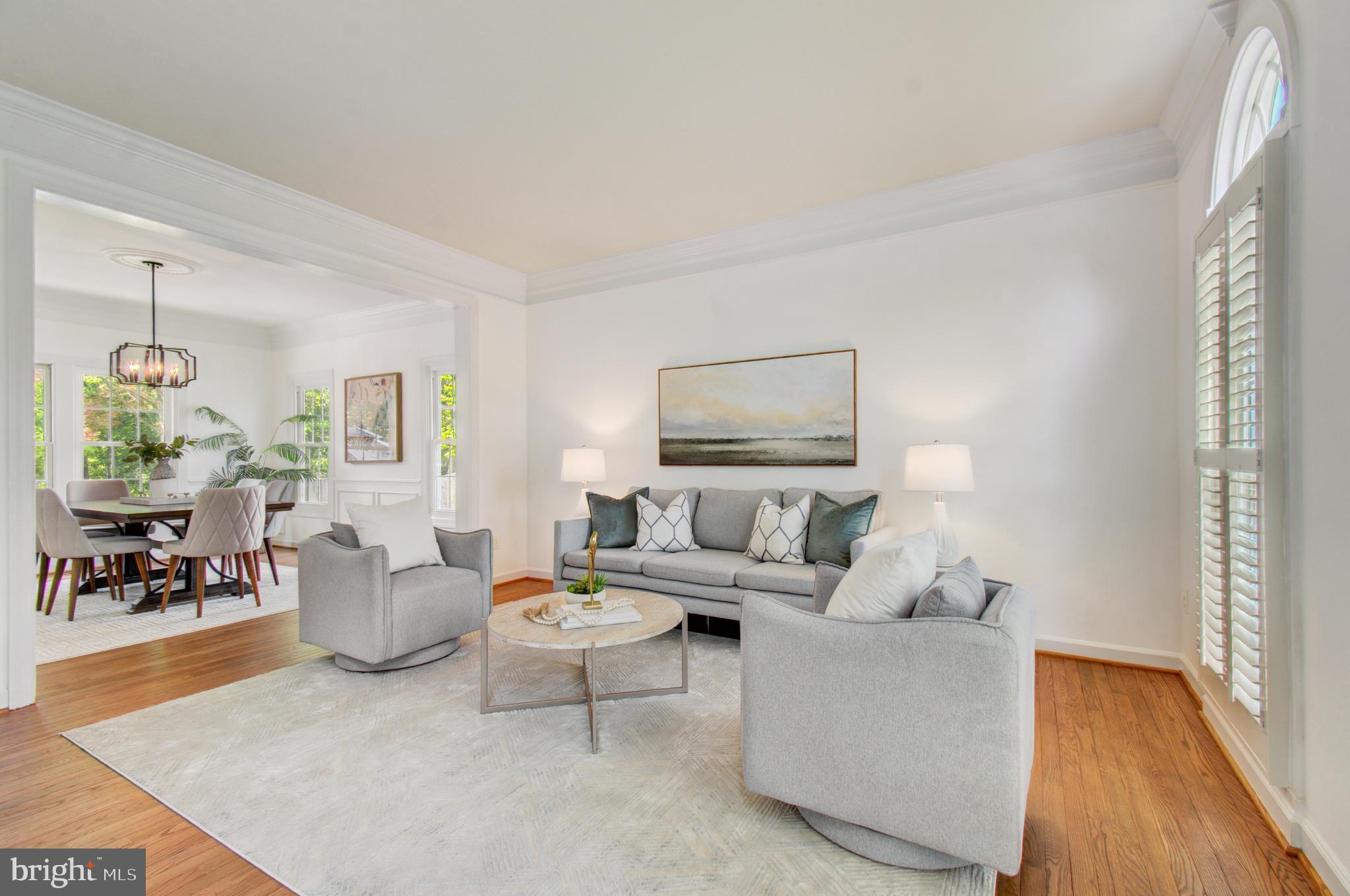 MEADOWBROOK WOODS - Residential