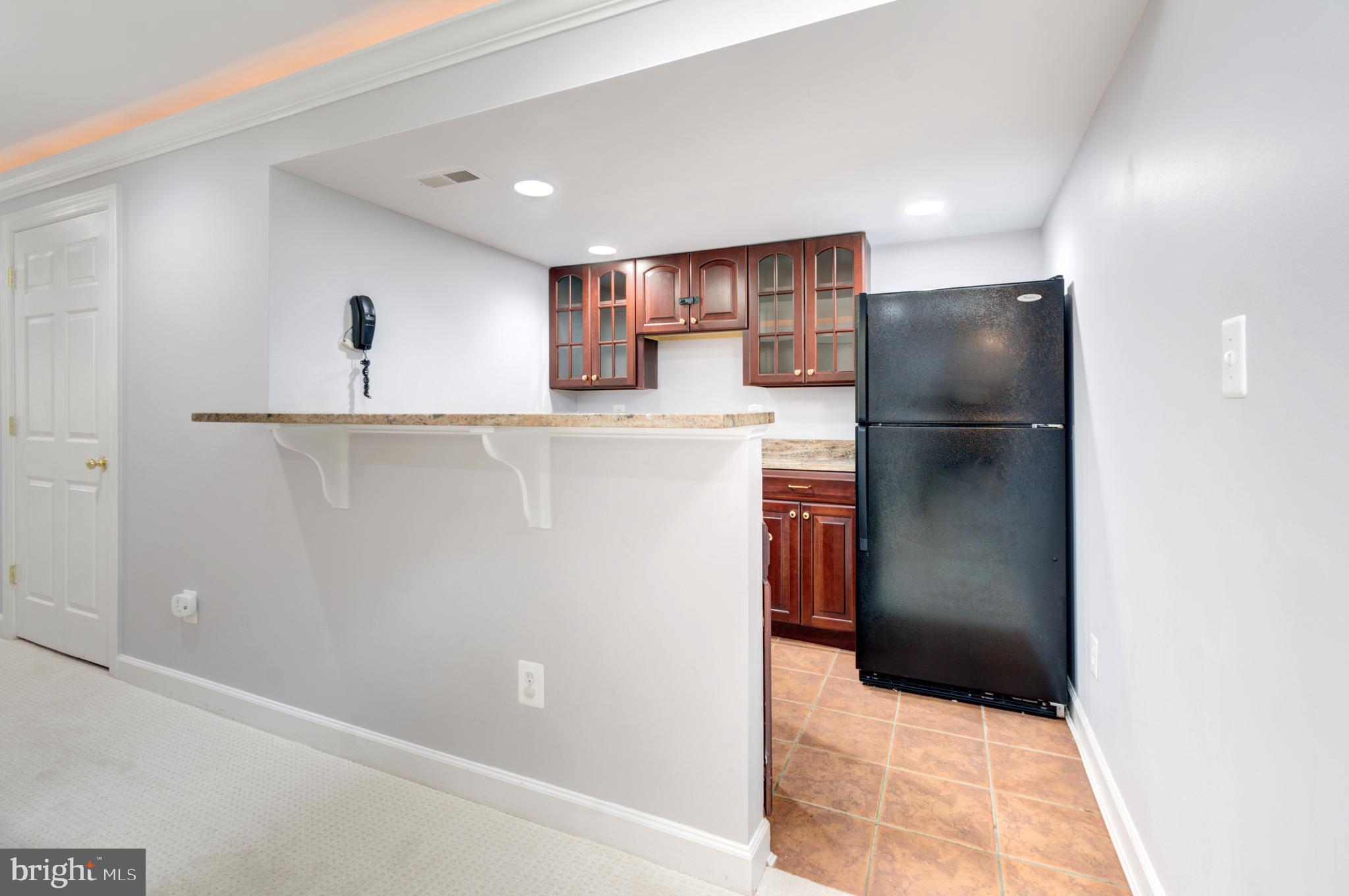 MEADOWBROOK WOODS - Residential