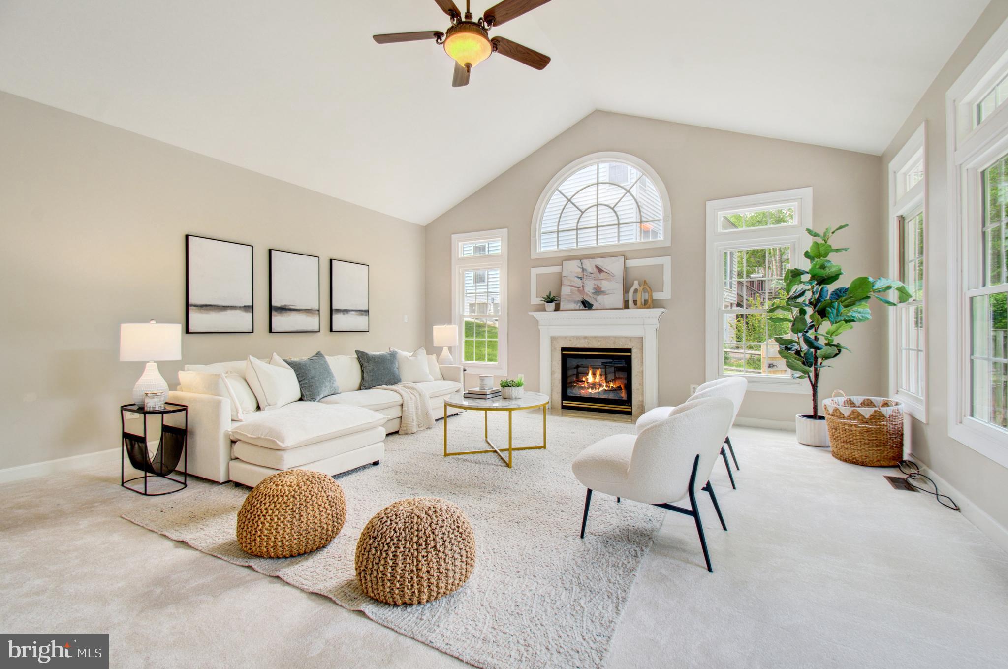 MEADOWBROOK WOODS - Residential