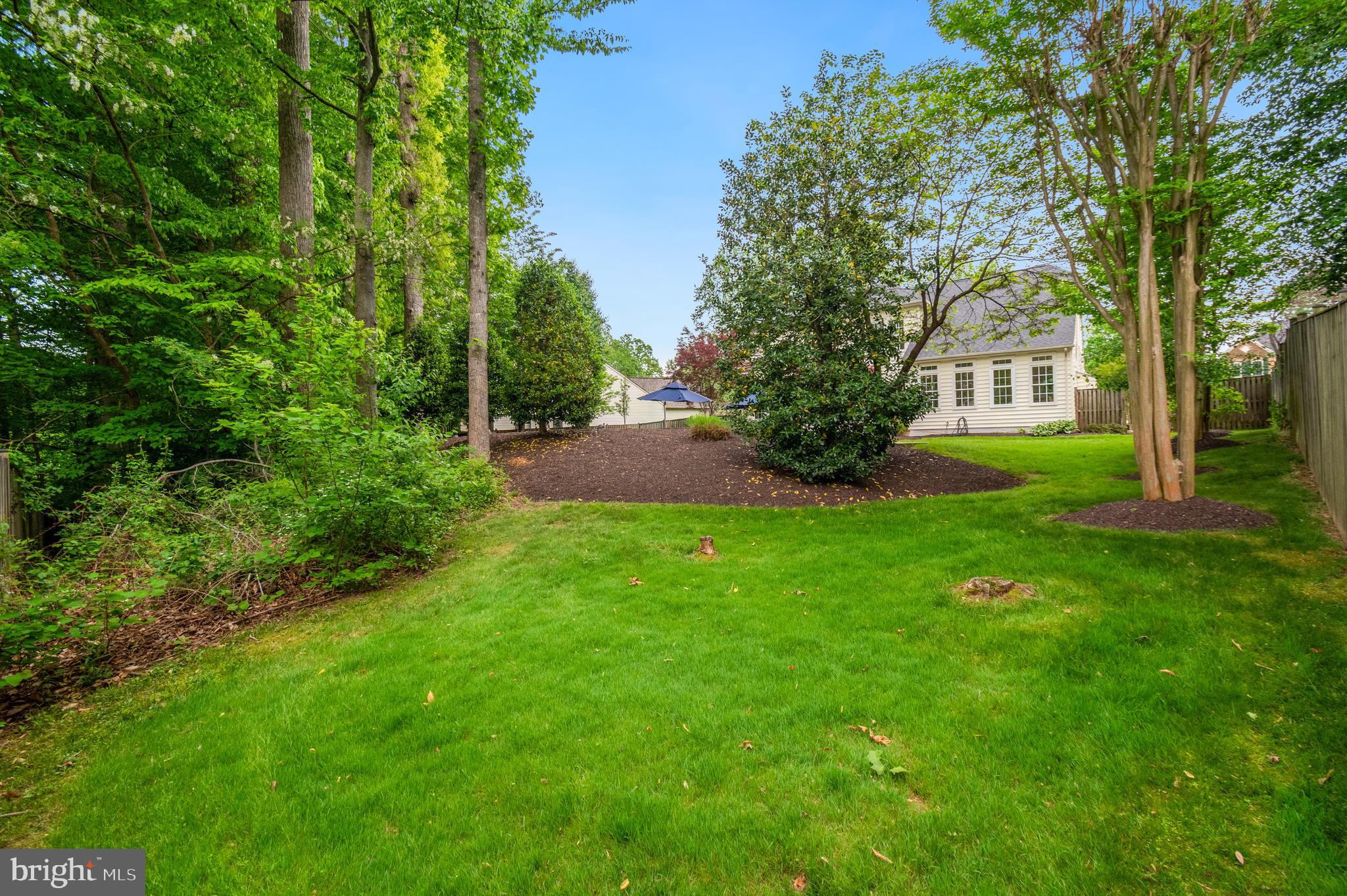 MEADOWBROOK WOODS - Residential