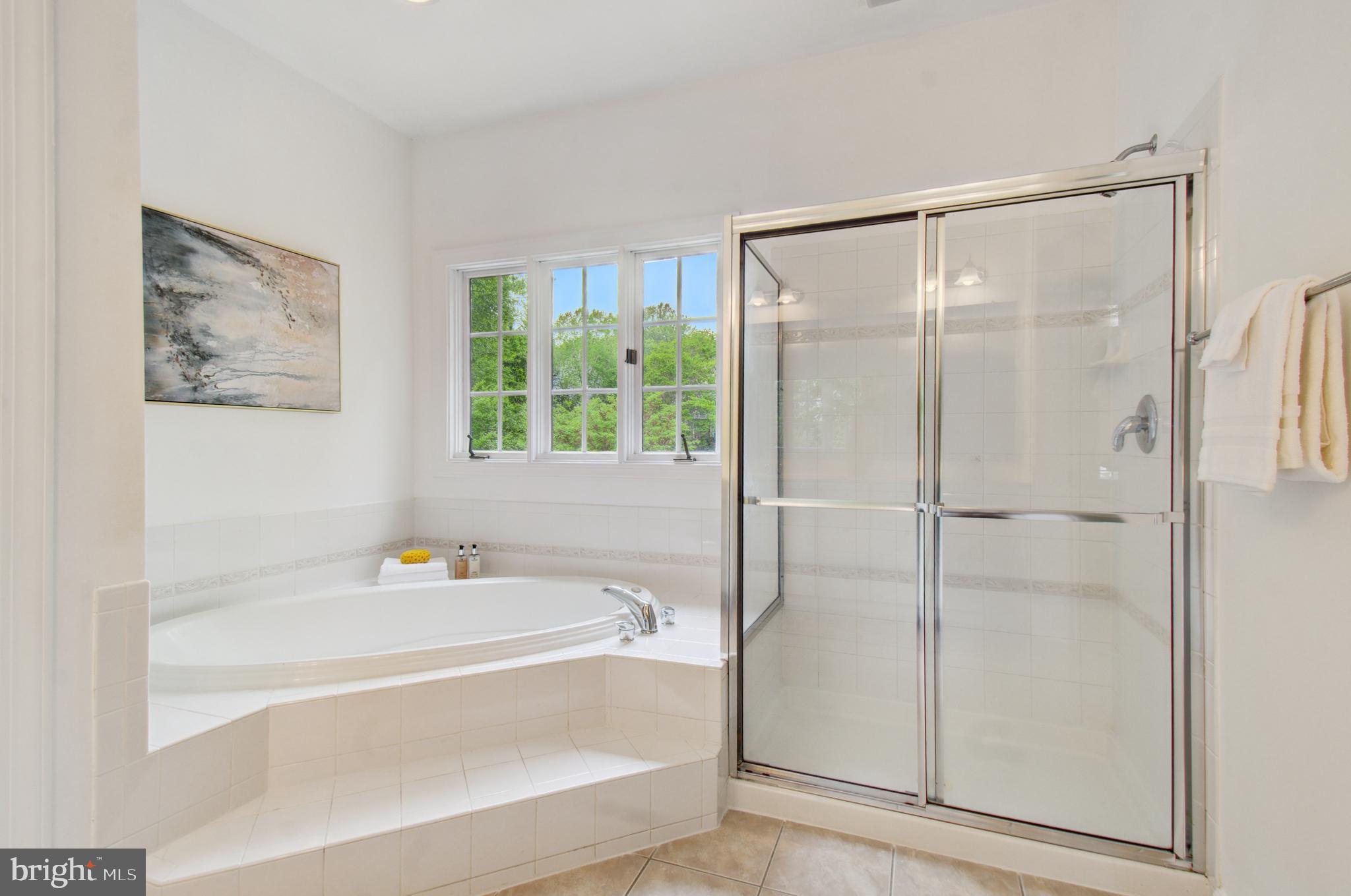 MEADOWBROOK WOODS - Residential