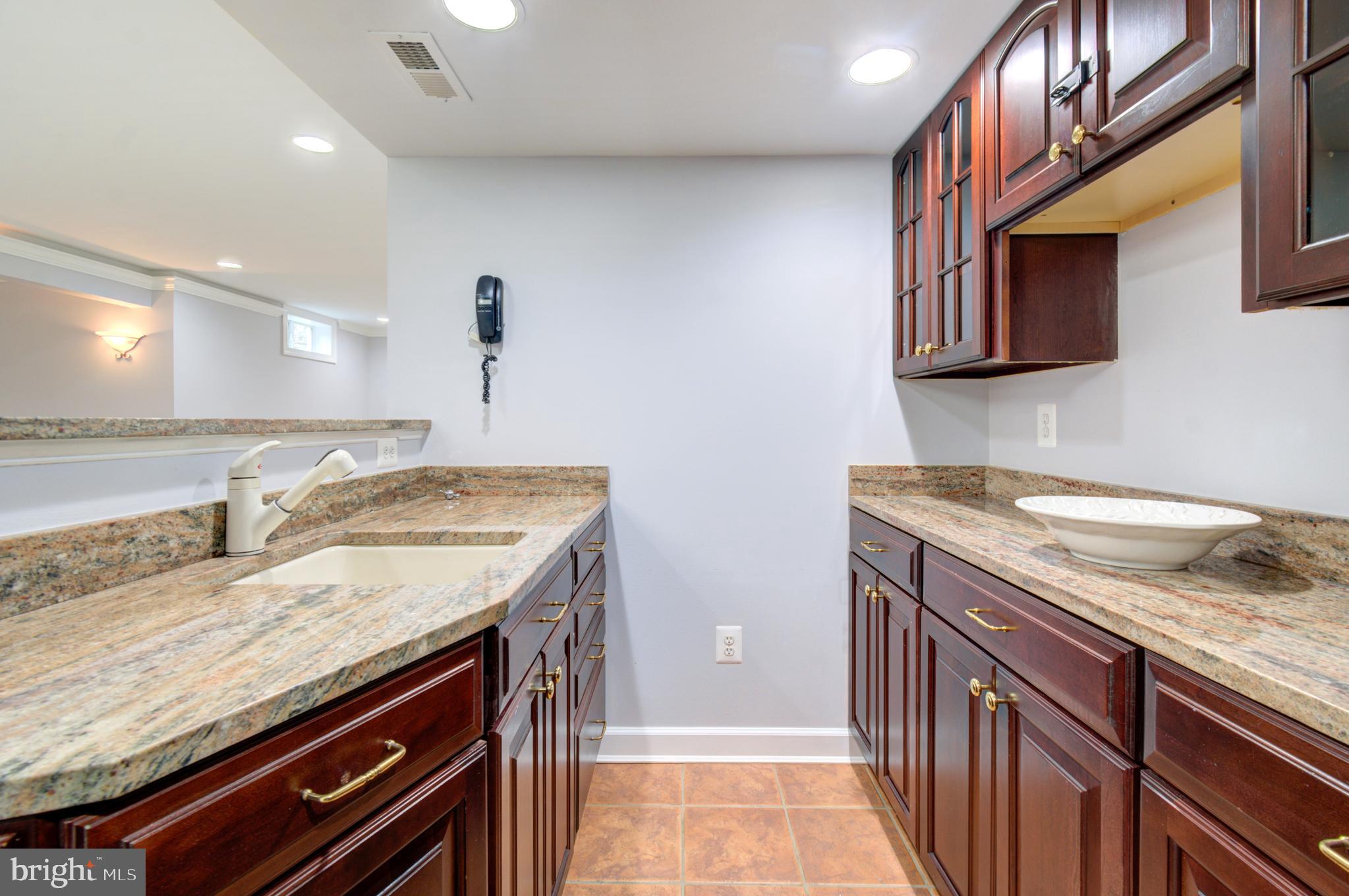 MEADOWBROOK WOODS - Residential