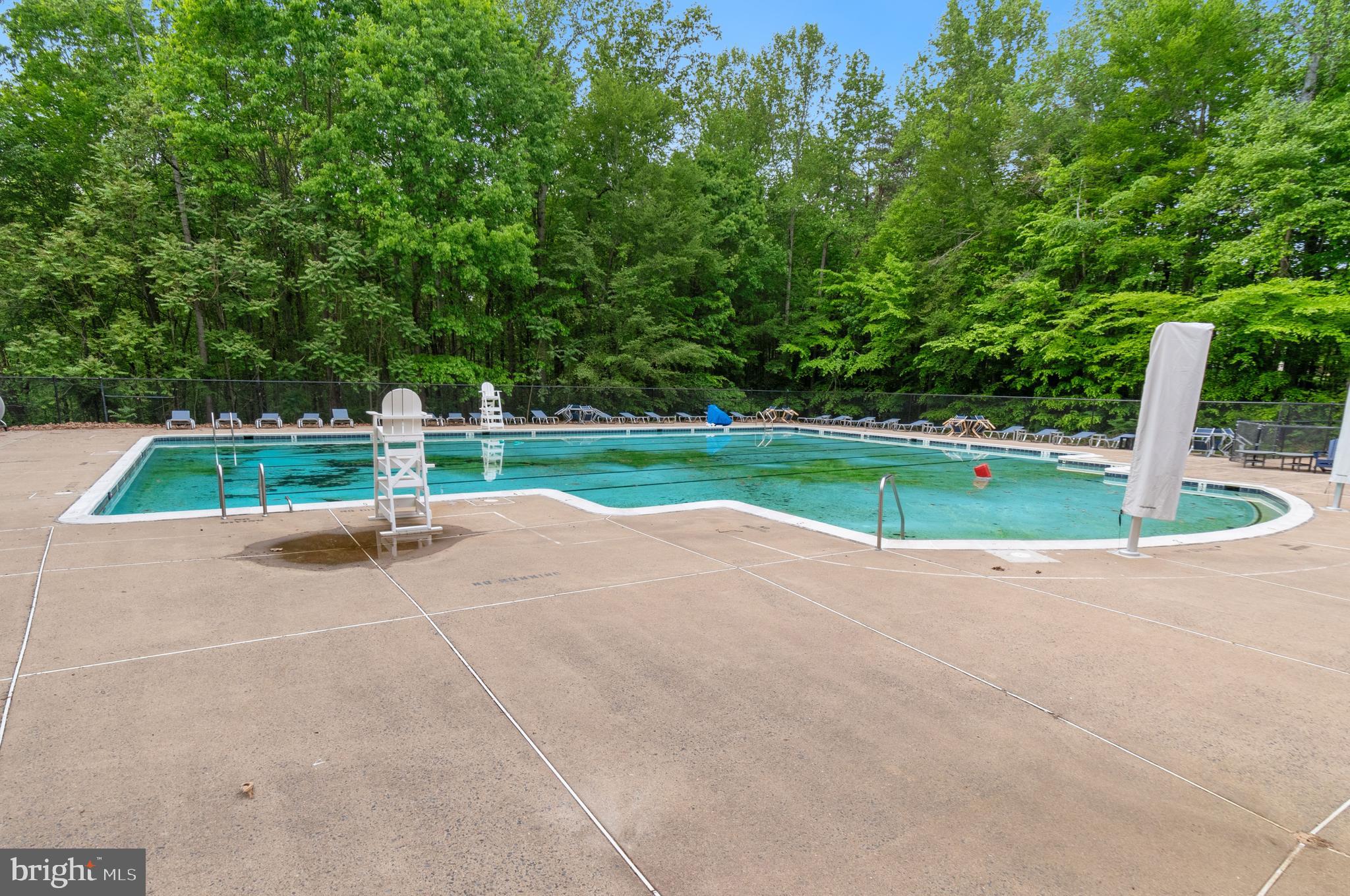 MEADOWBROOK WOODS - Residential