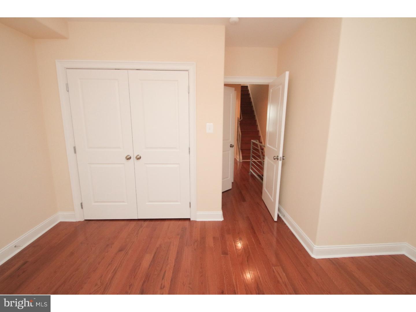 GRADUATE HOSPITAL - Residential Lease