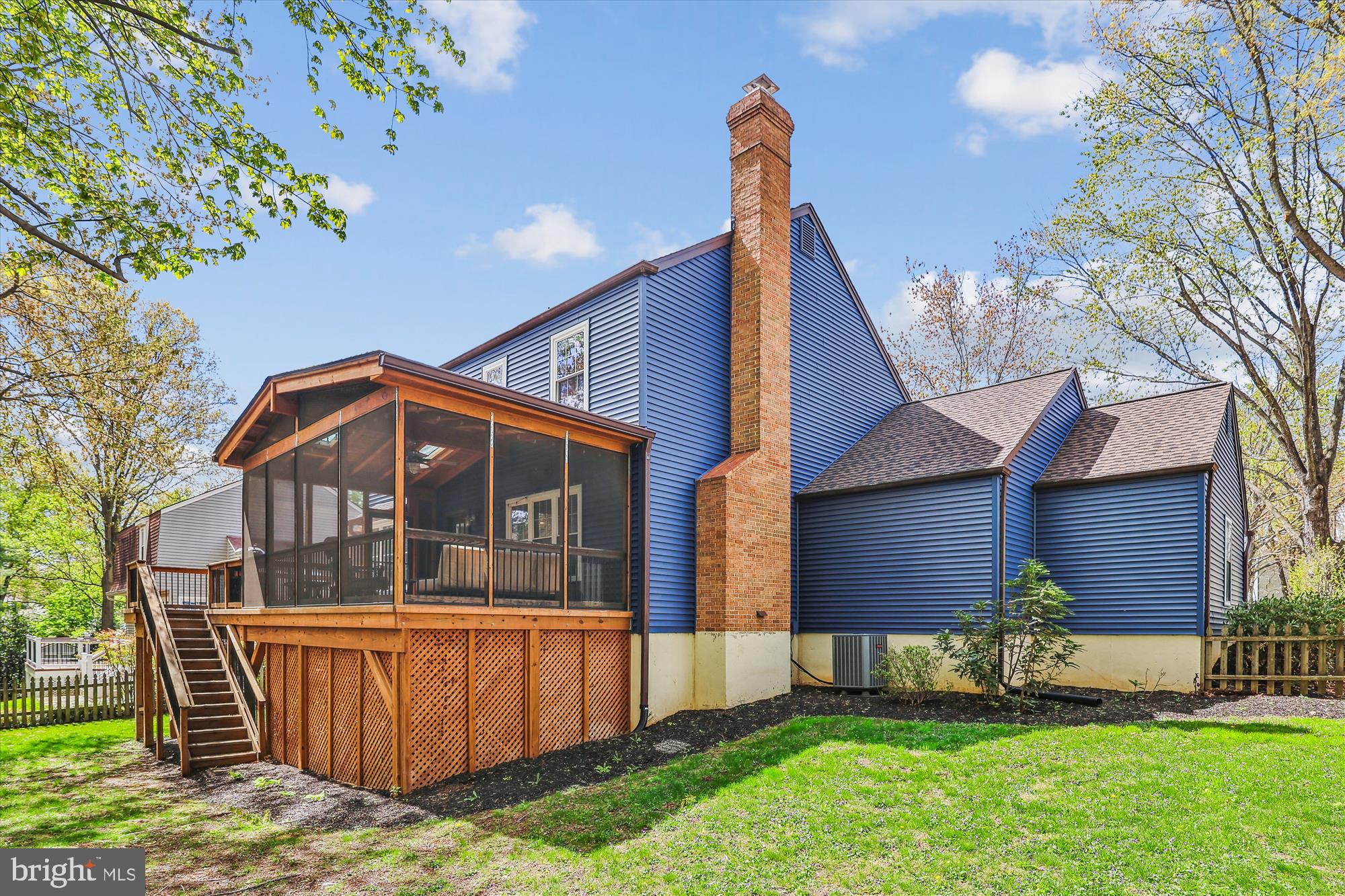 FAIR OAKS ESTATES - Residential