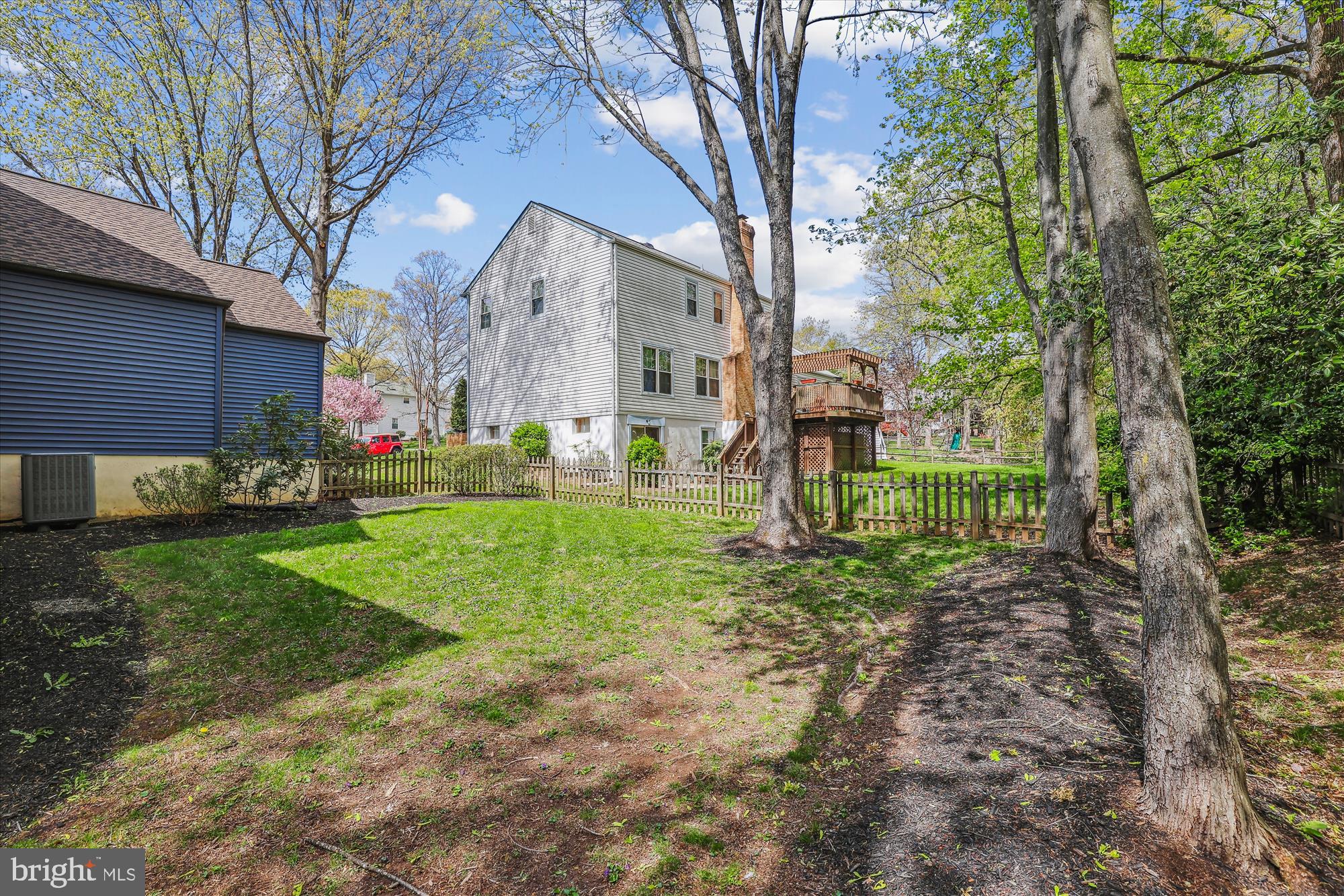 FAIR OAKS ESTATES - Residential