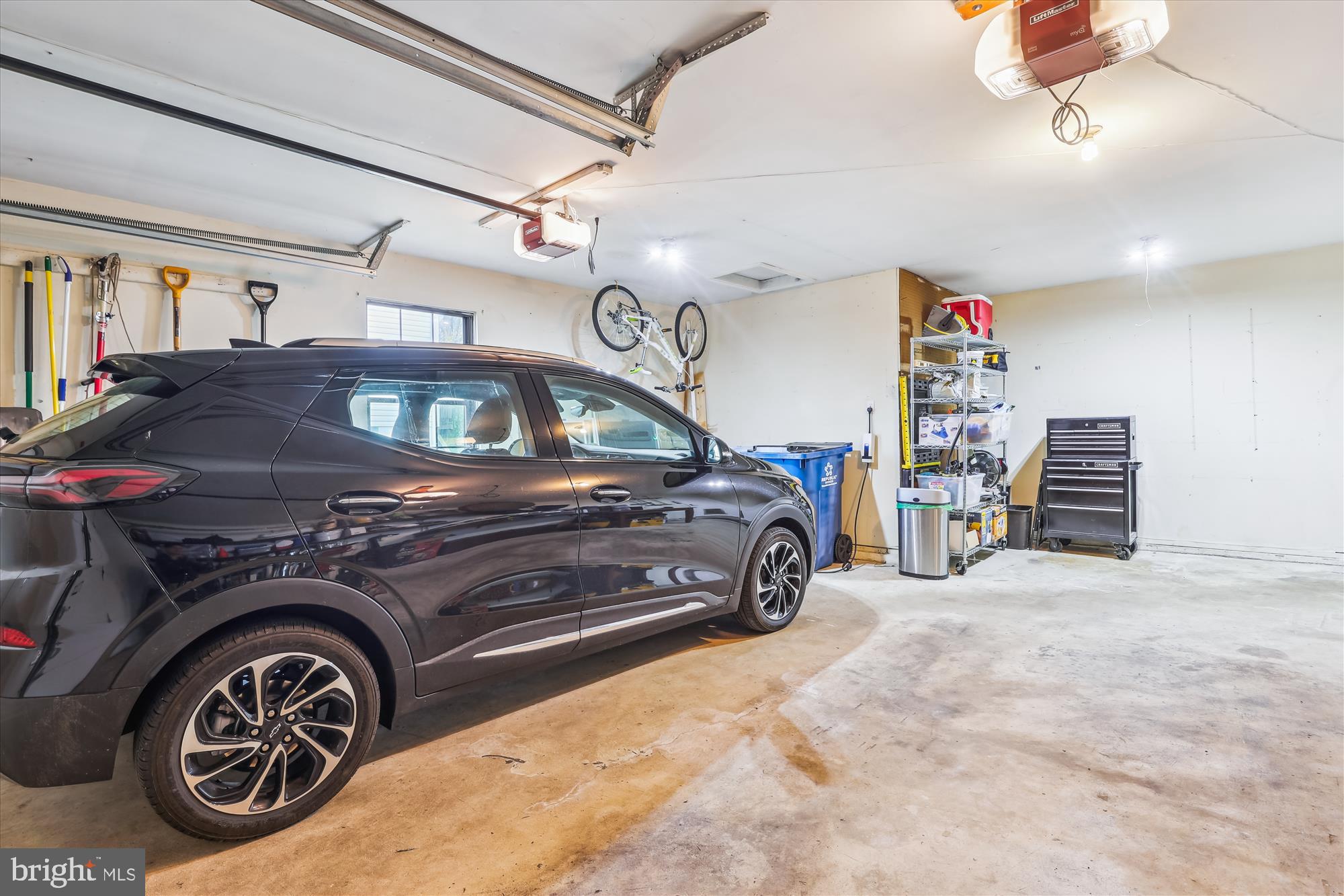 FAIR OAKS ESTATES - Residential