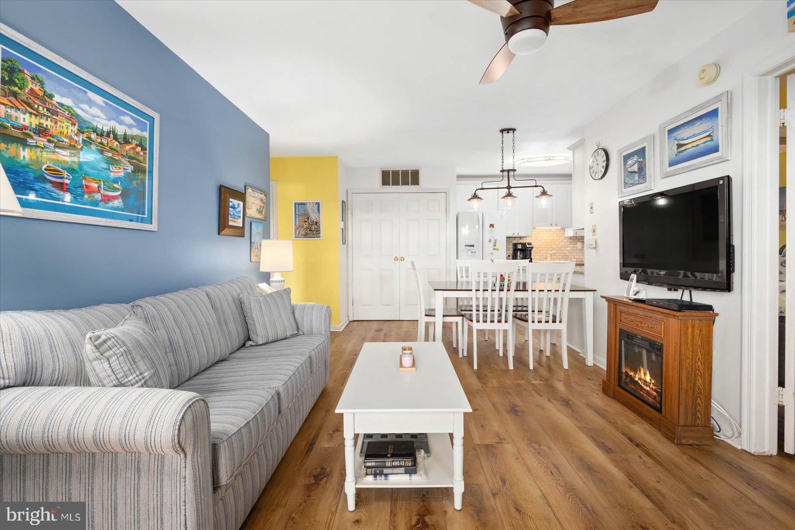 CLUB OCEAN VILLAS I - Residential