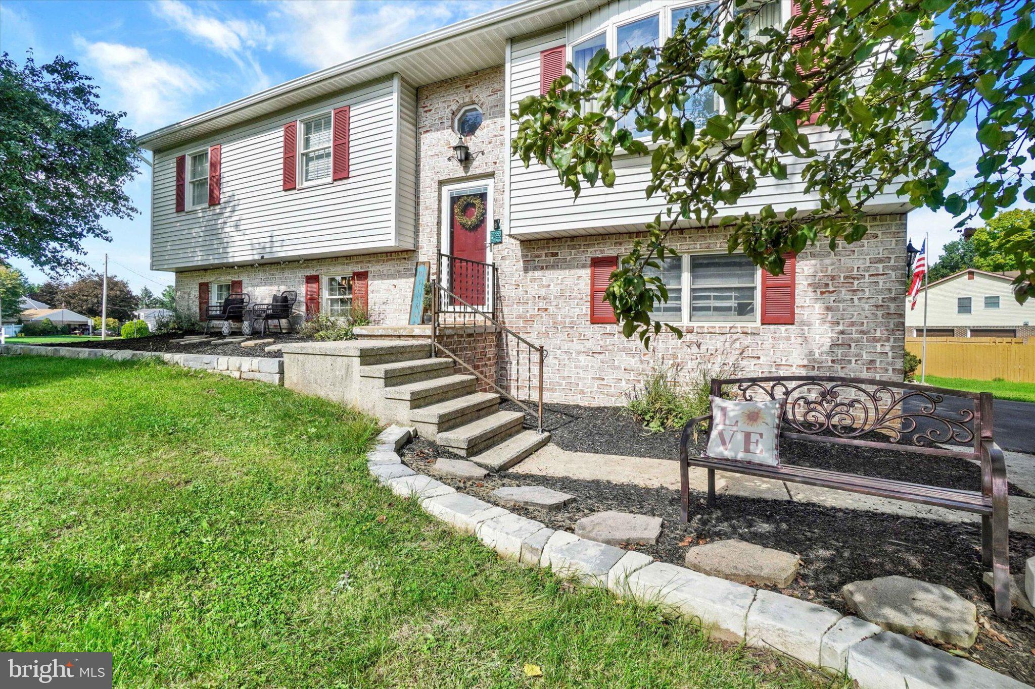 2431 ONYX ROAD
