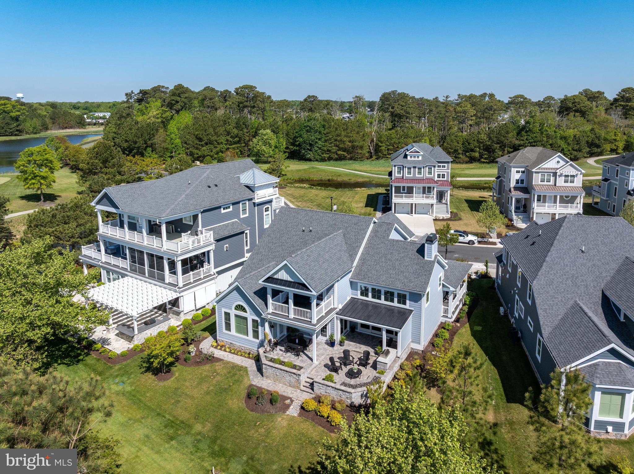 BAYSIDE - Residential