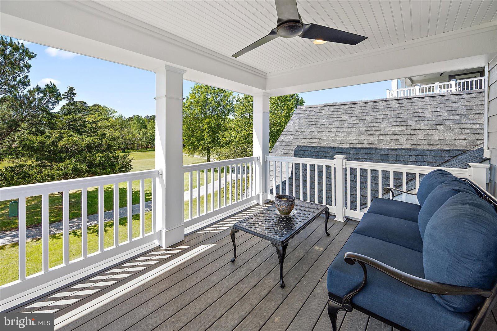 BAYSIDE - Residential