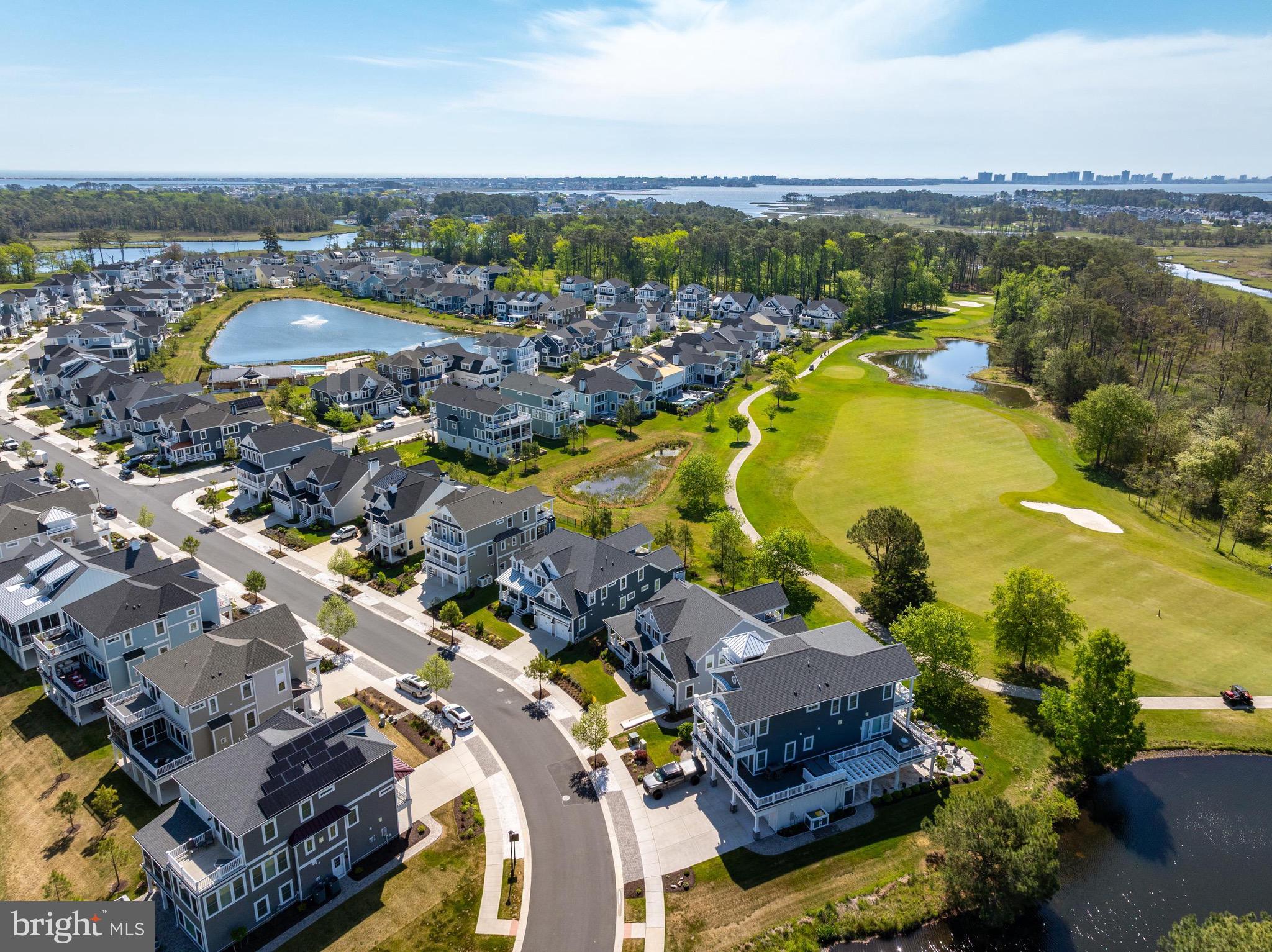 BAYSIDE - Residential