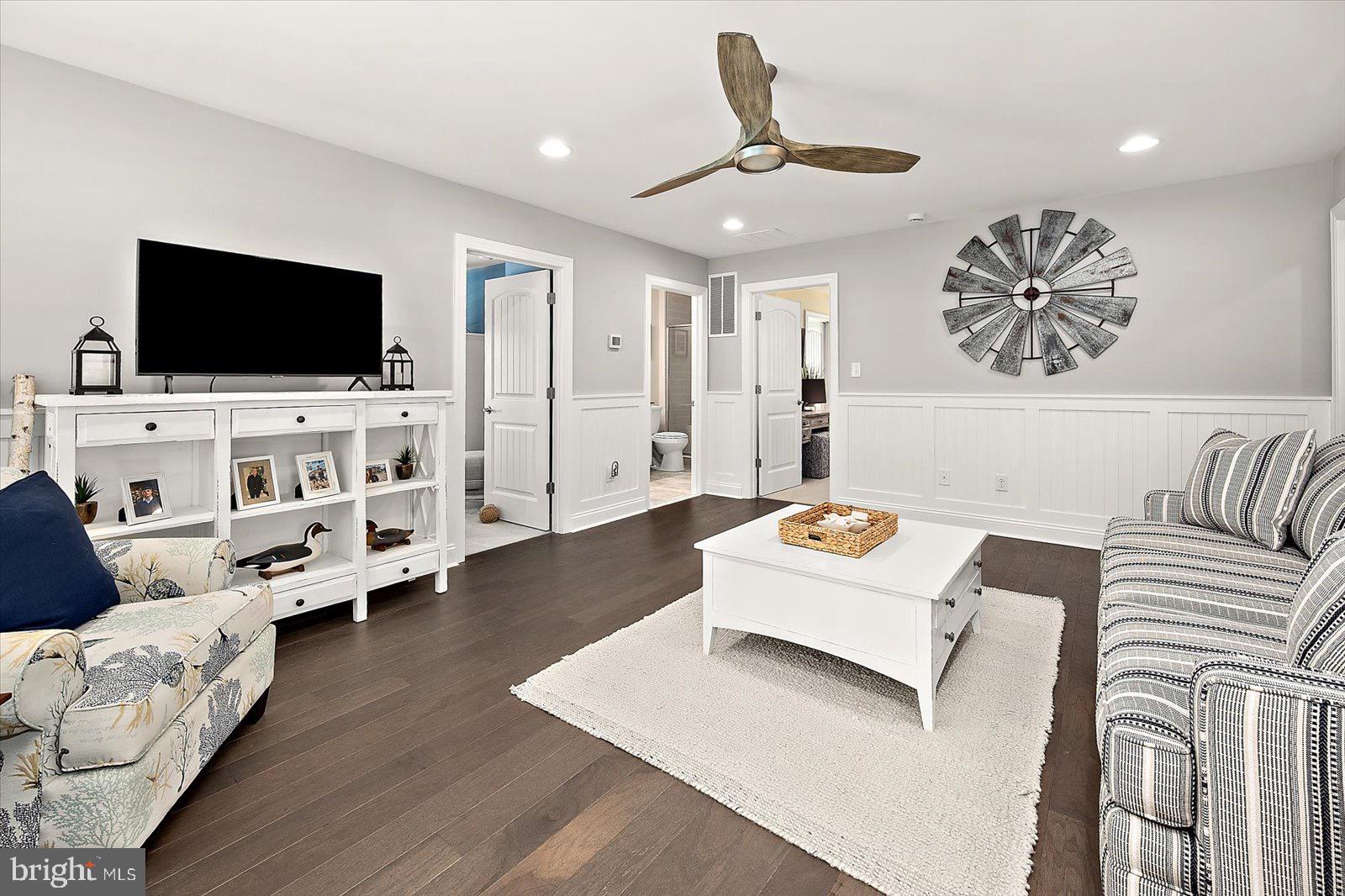 BAYSIDE - Residential