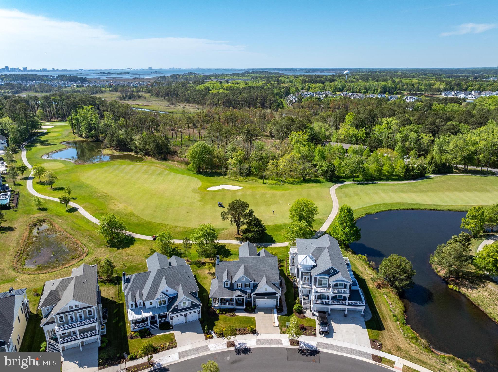 BAYSIDE - Residential