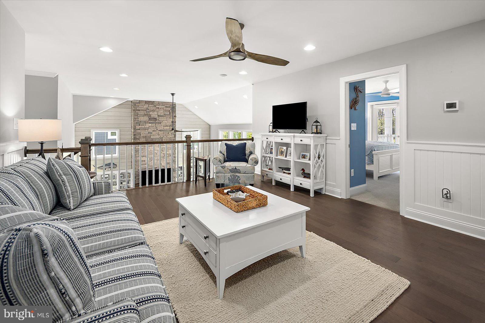 BAYSIDE - Residential